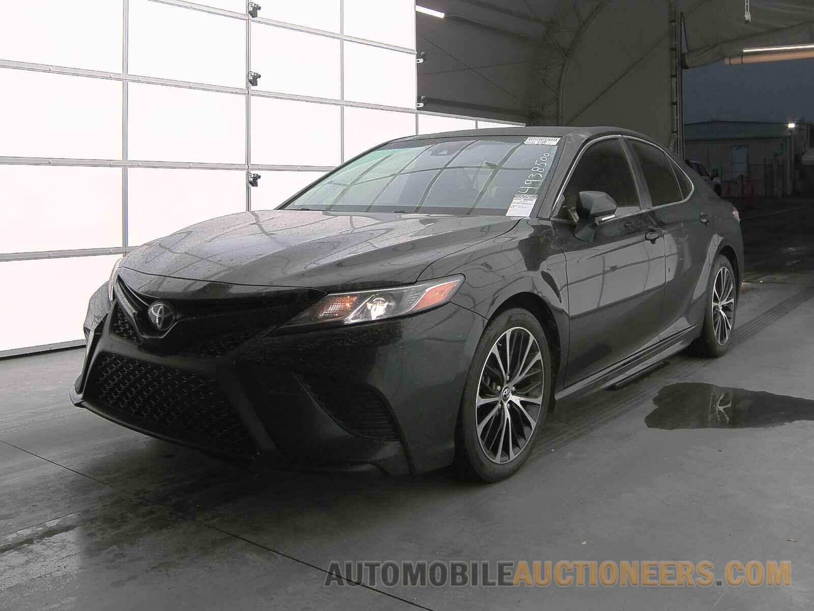 JTNB11HK6J3047093 Toyota Camry 2018