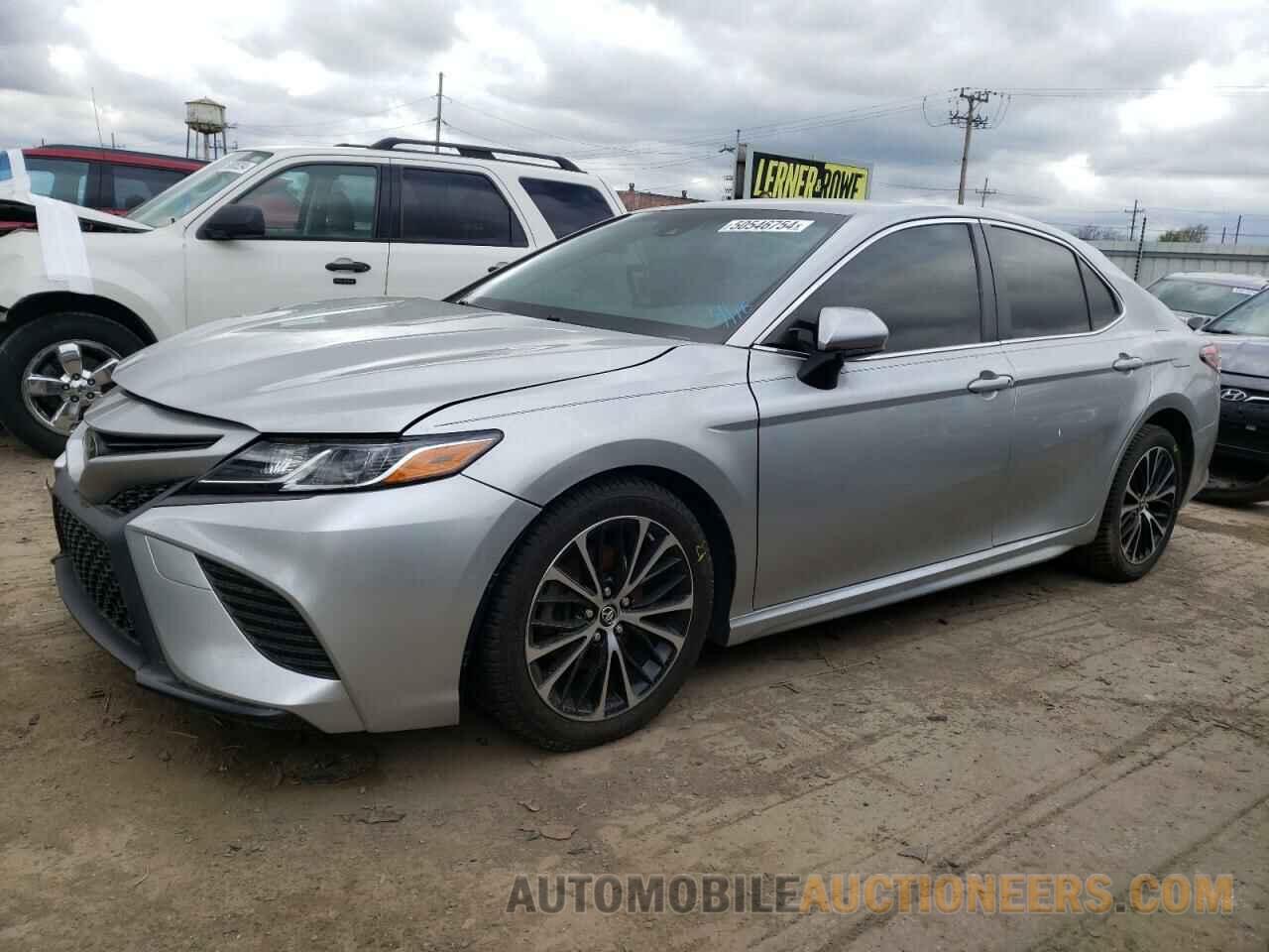 JTNB11HK6J3048003 TOYOTA CAMRY 2018