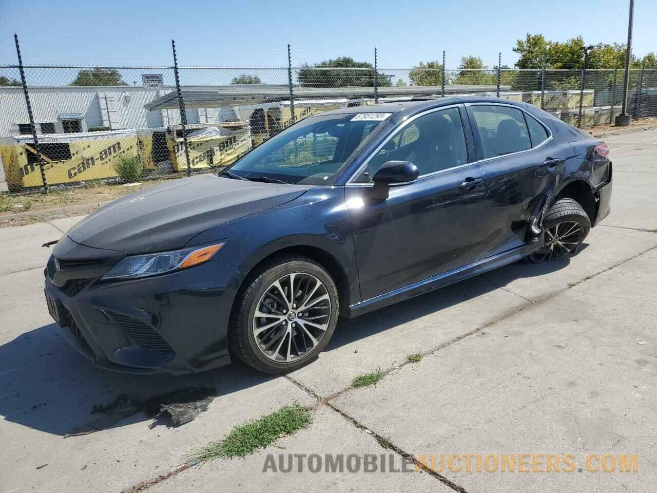 JTNB11HK6J3048518 TOYOTA CAMRY 2018