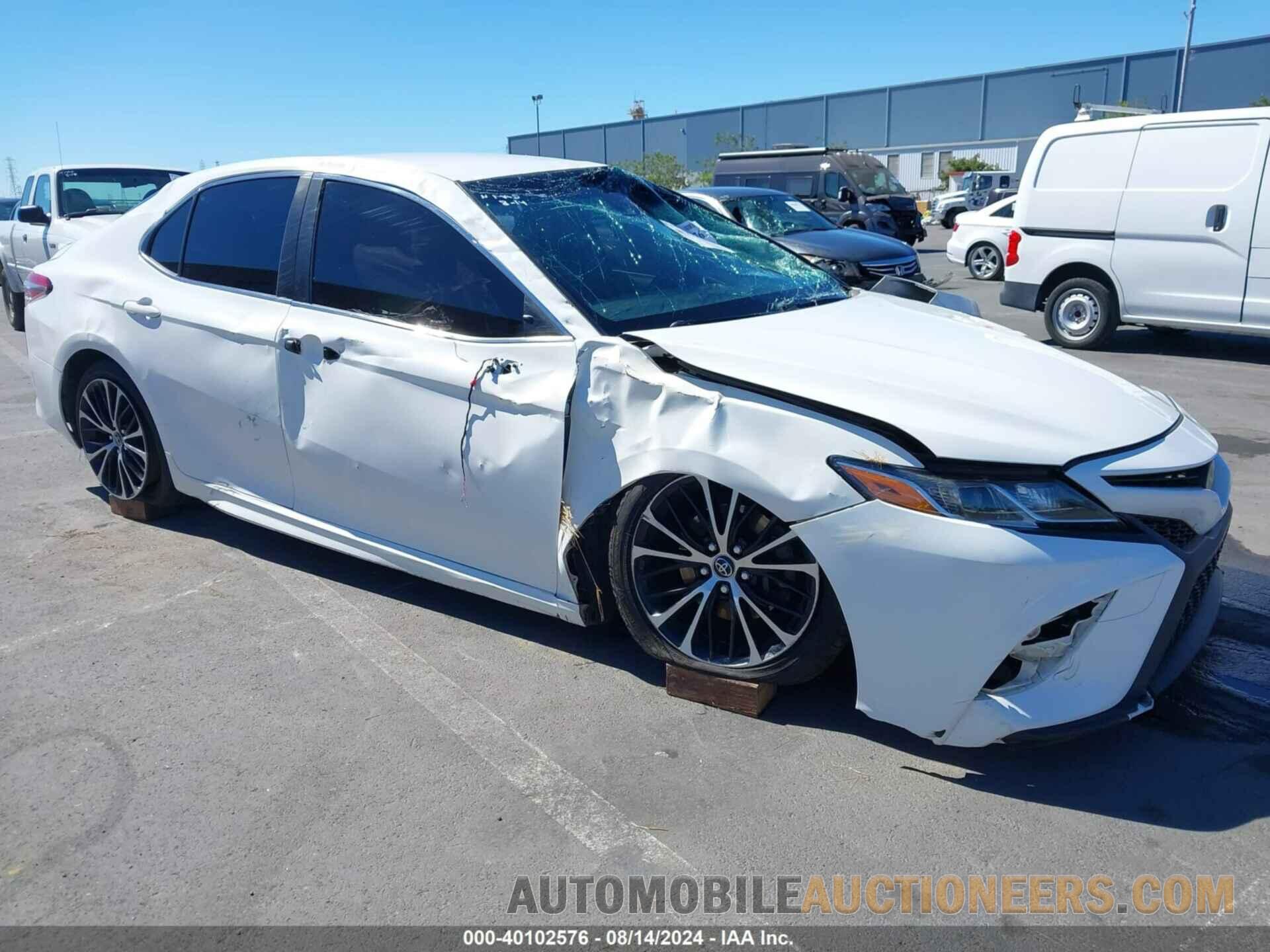 JTNB11HK6J3050687 TOYOTA CAMRY 2018