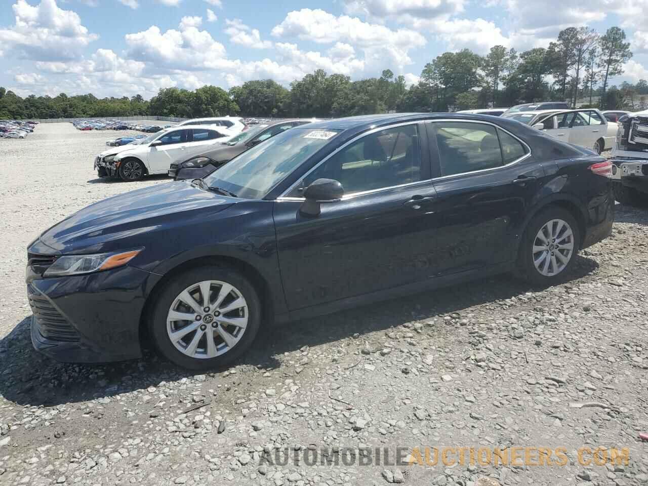 JTNB11HK7J3001725 TOYOTA CAMRY 2018