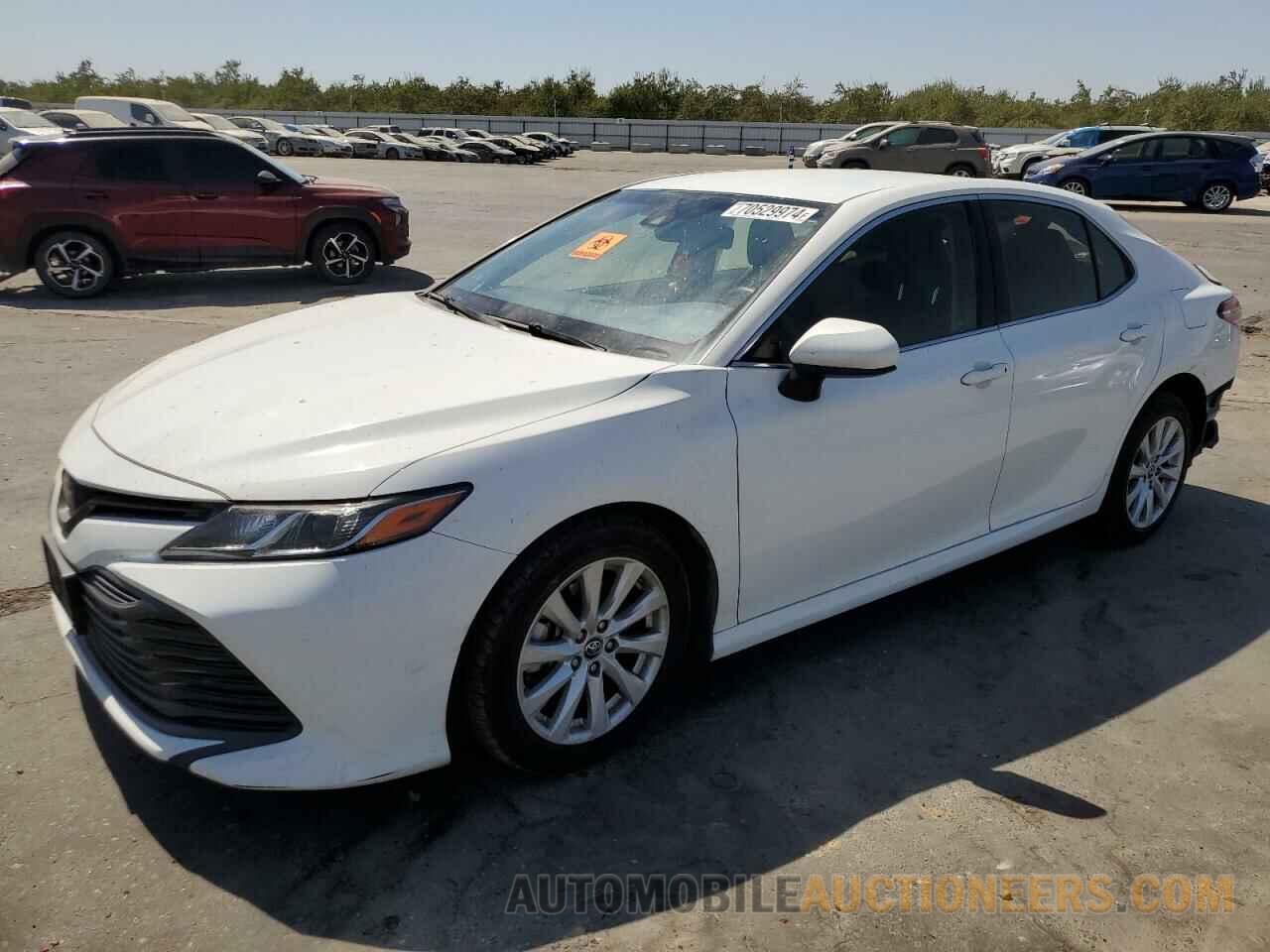 JTNB11HK7J3003362 TOYOTA CAMRY 2018