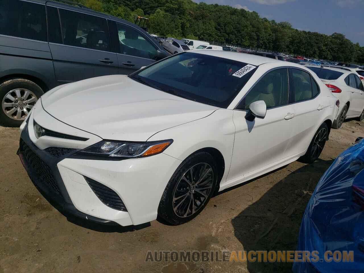 JTNB11HK7J3006729 TOYOTA CAMRY 2018