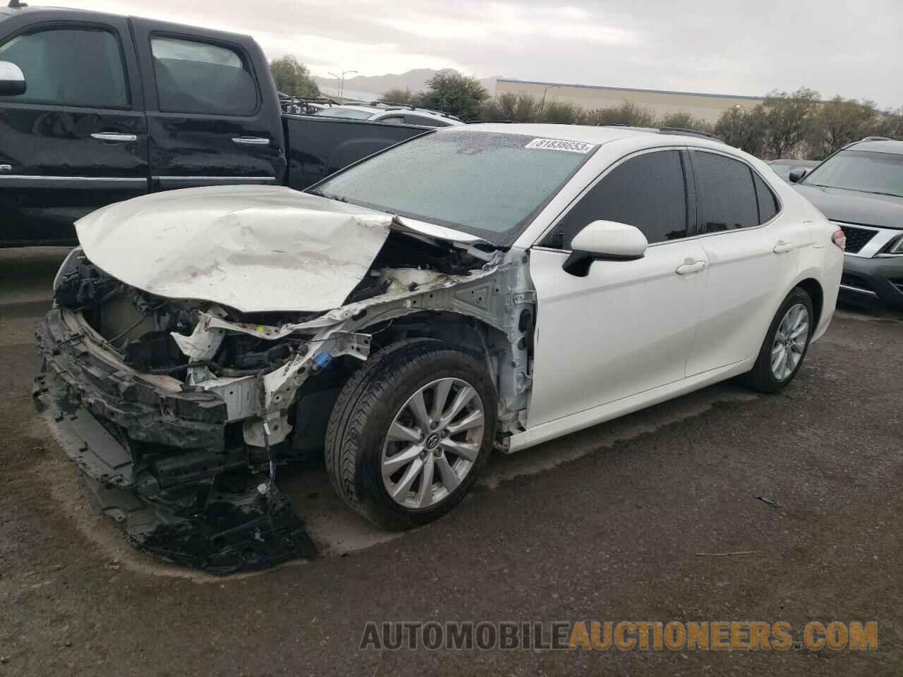 JTNB11HK7J3009663 TOYOTA CAMRY 2018