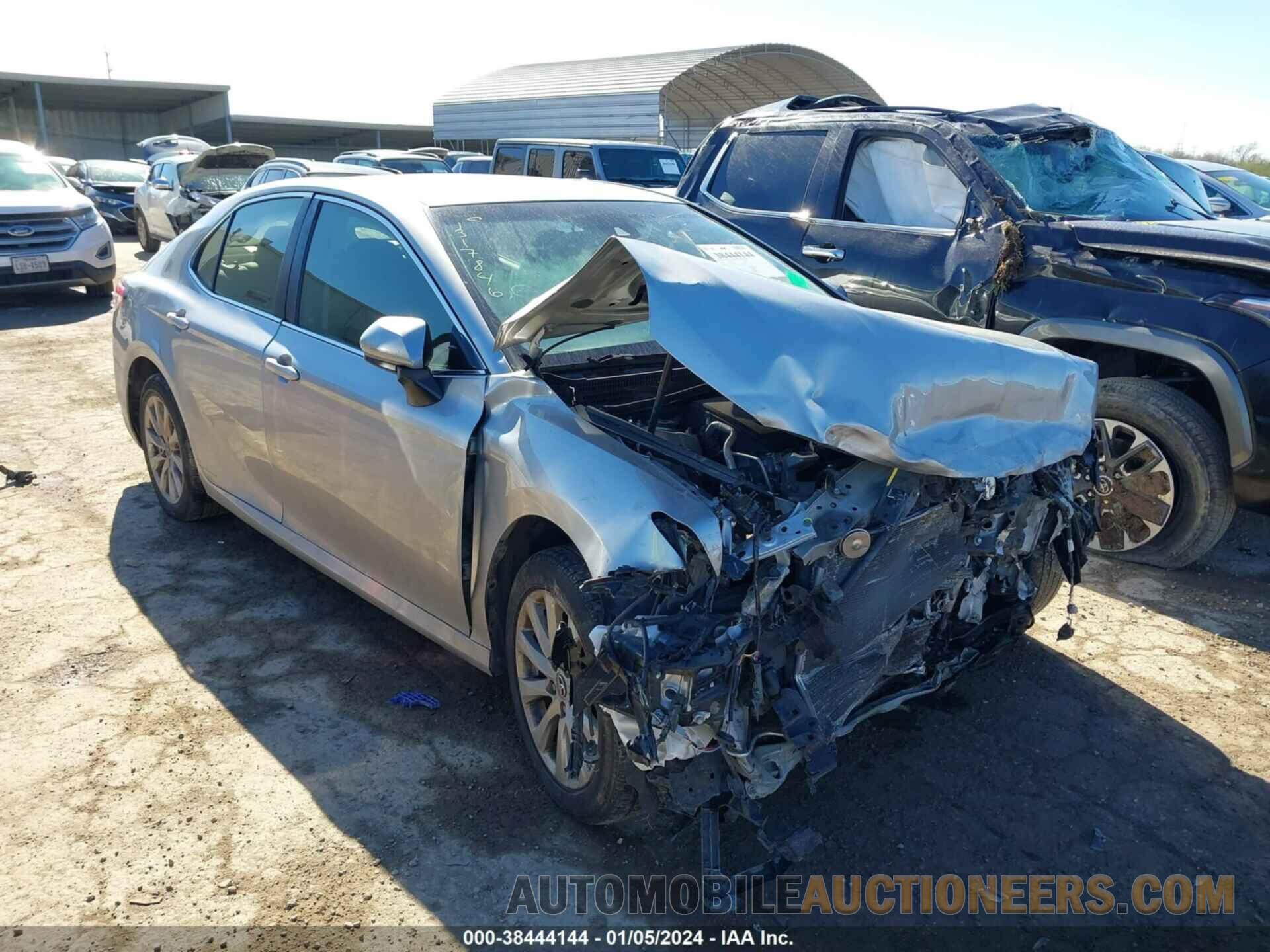 JTNB11HK7J3010506 TOYOTA CAMRY 2018