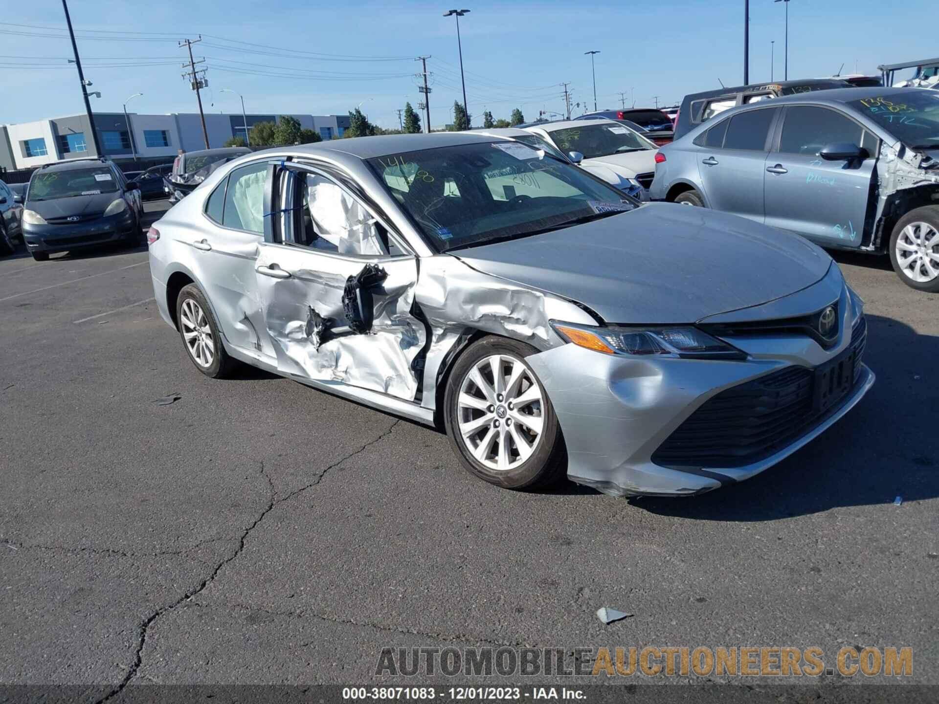 JTNB11HK7J3015463 TOYOTA CAMRY 2018