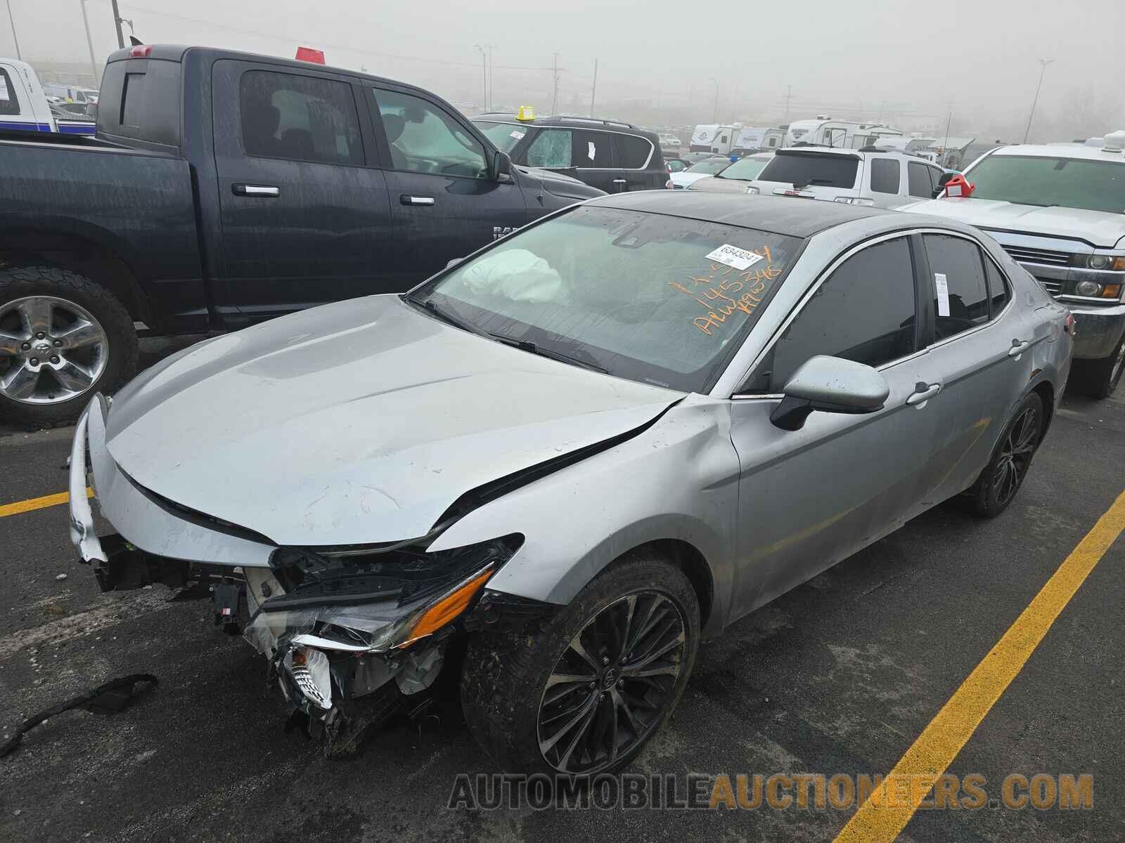 JTNB11HK7J3017584 Toyota Camry 2018