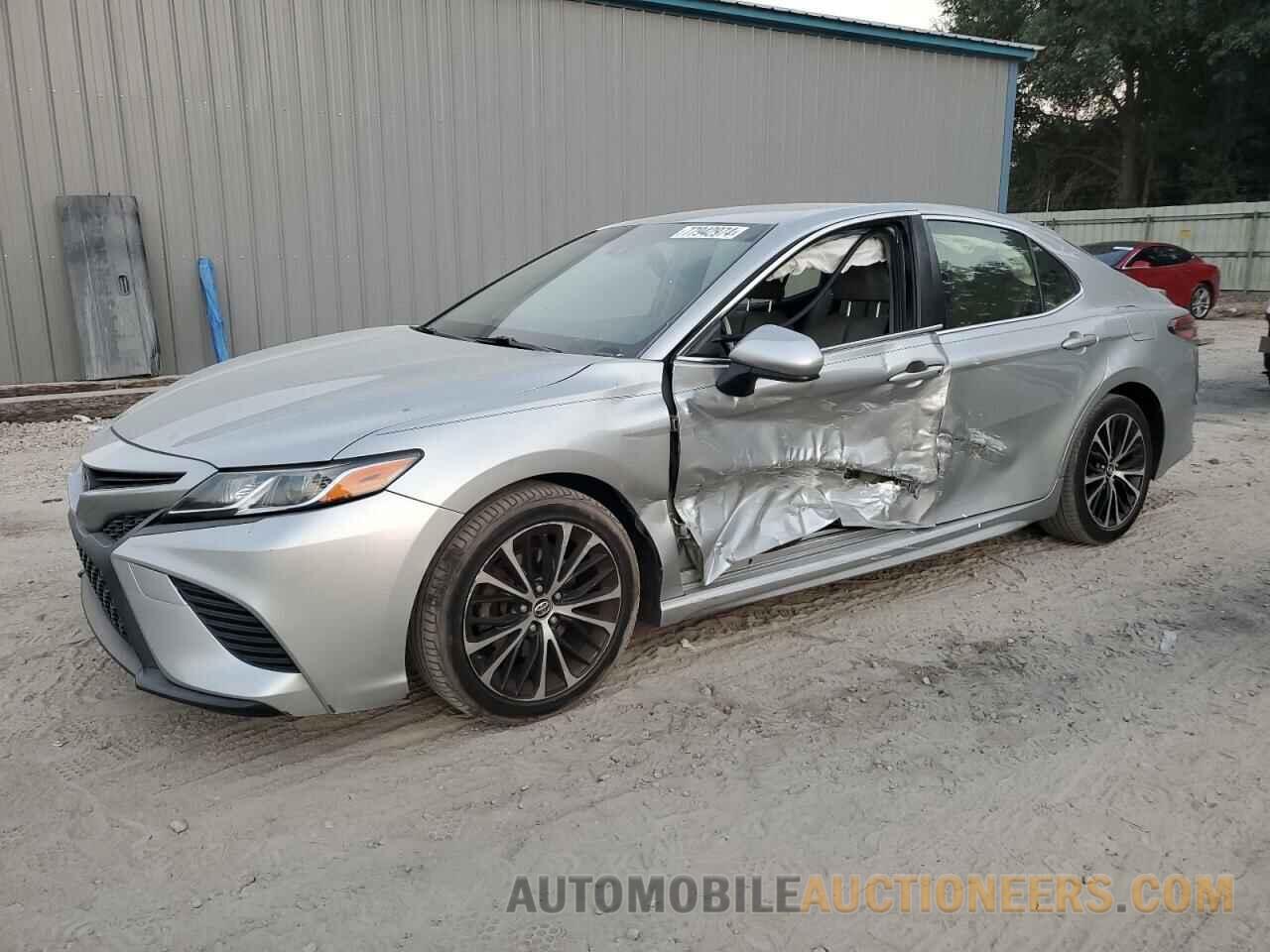 JTNB11HK7J3018704 TOYOTA CAMRY 2018