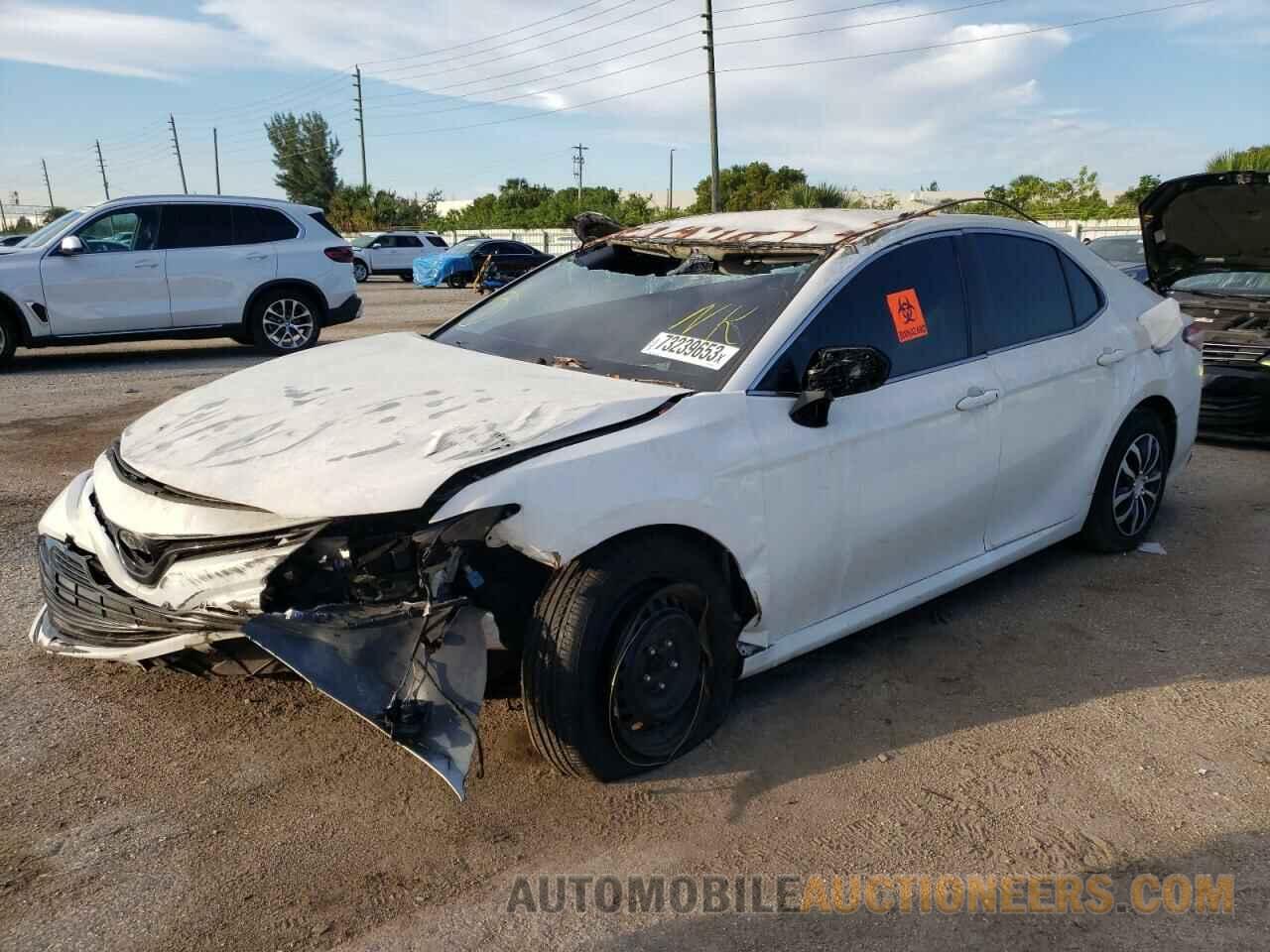 JTNB11HK7J3019061 TOYOTA CAMRY 2018