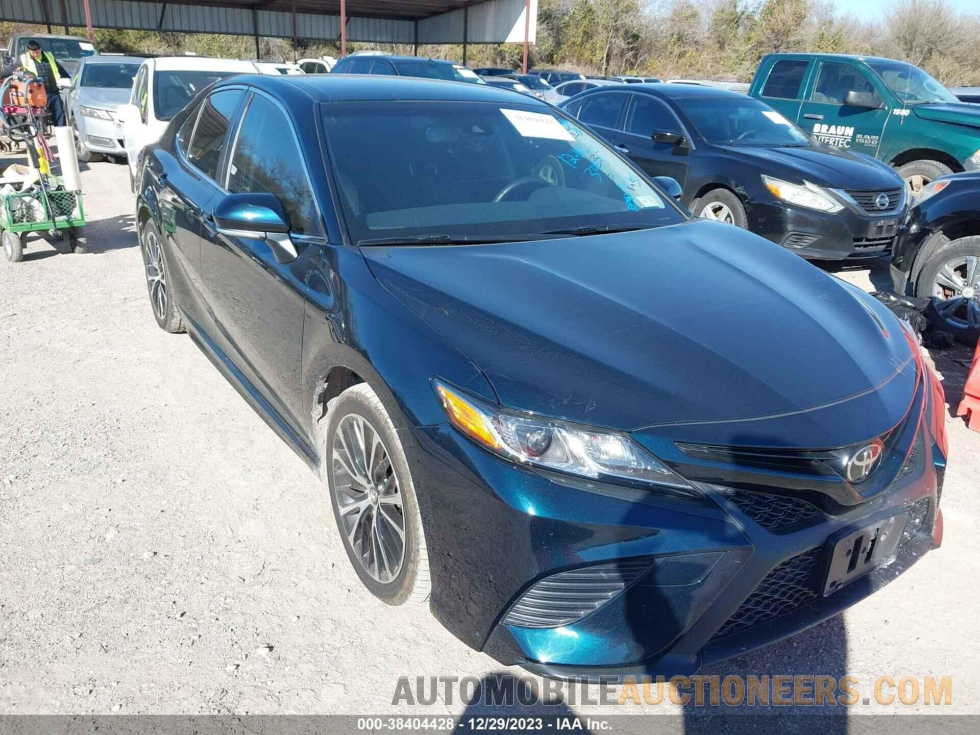 JTNB11HK7J3020677 TOYOTA CAMRY 2018