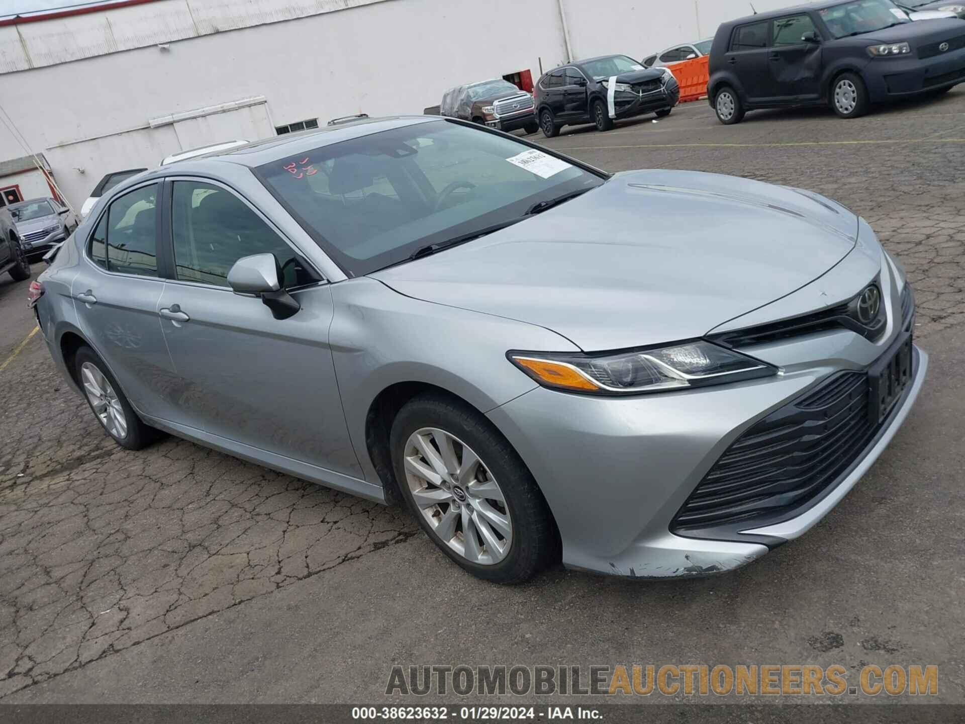 JTNB11HK7J3021618 TOYOTA CAMRY 2018