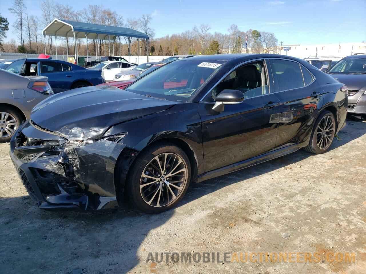 JTNB11HK7J3026088 TOYOTA CAMRY 2018