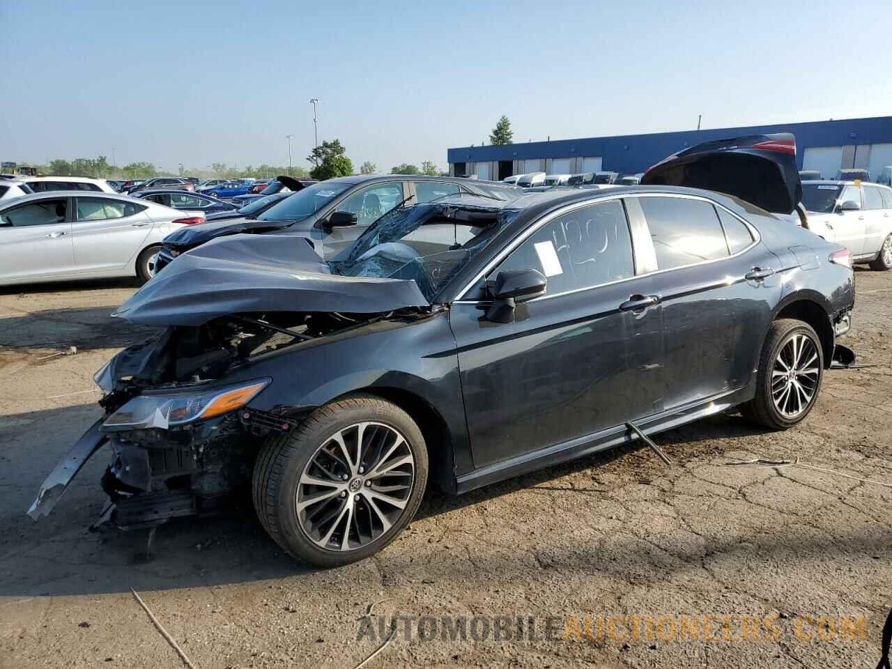 JTNB11HK7J3034207 TOYOTA CAMRY 2018