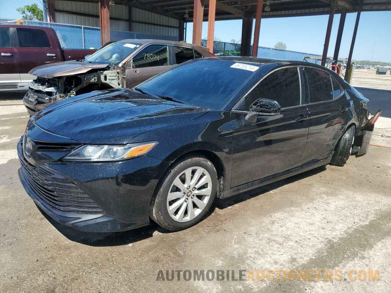 JTNB11HK7J3035874 TOYOTA CAMRY 2018