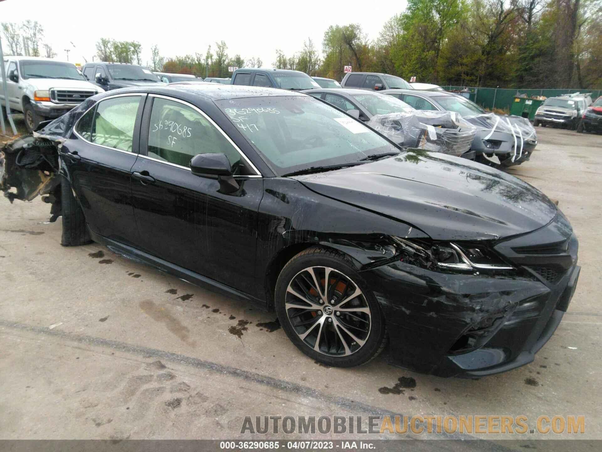 JTNB11HK7J3046132 TOYOTA CAMRY 2018