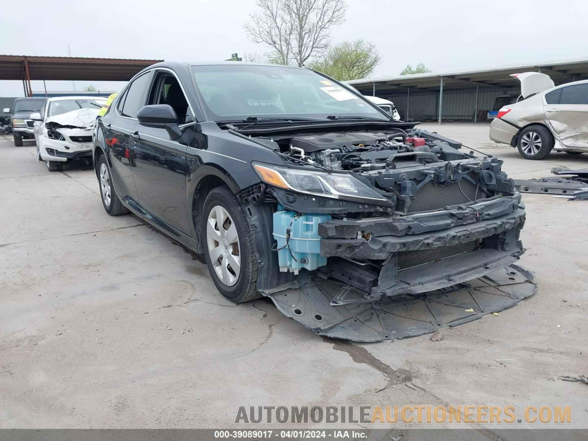 JTNB11HK7J3047734 TOYOTA CAMRY 2018