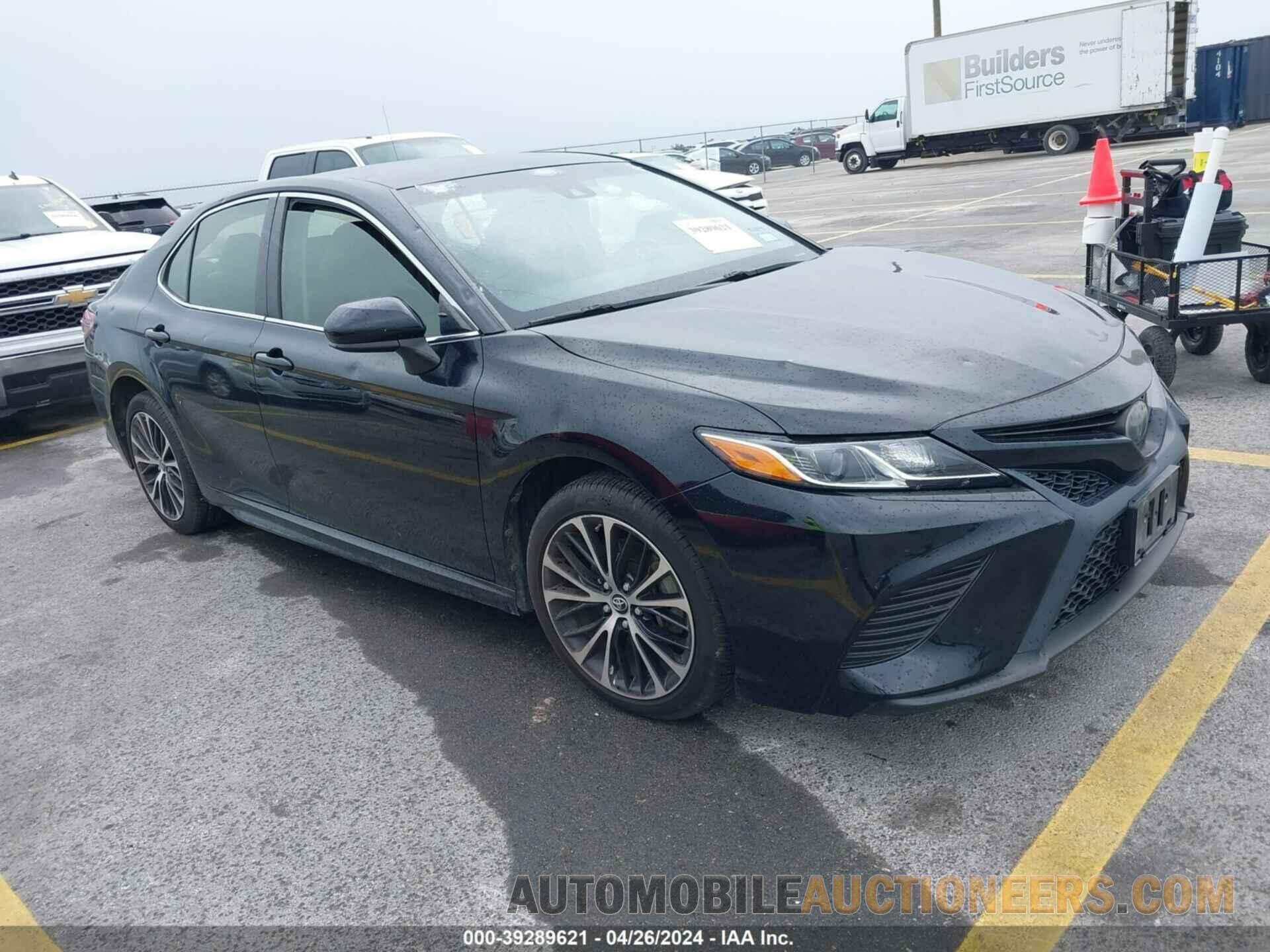 JTNB11HK7J3070348 TOYOTA CAMRY 2018