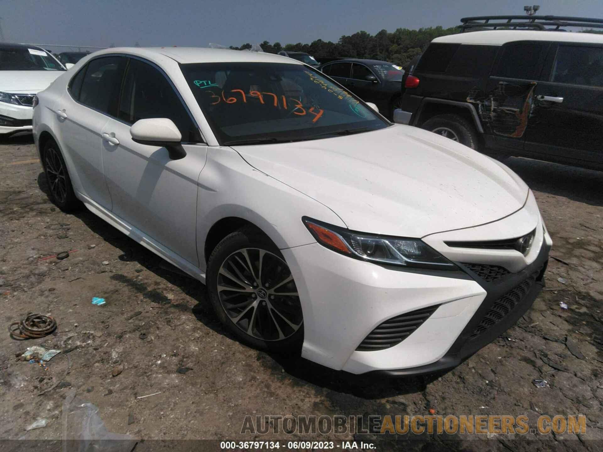 JTNB11HK7J3071161 TOYOTA CAMRY 2018