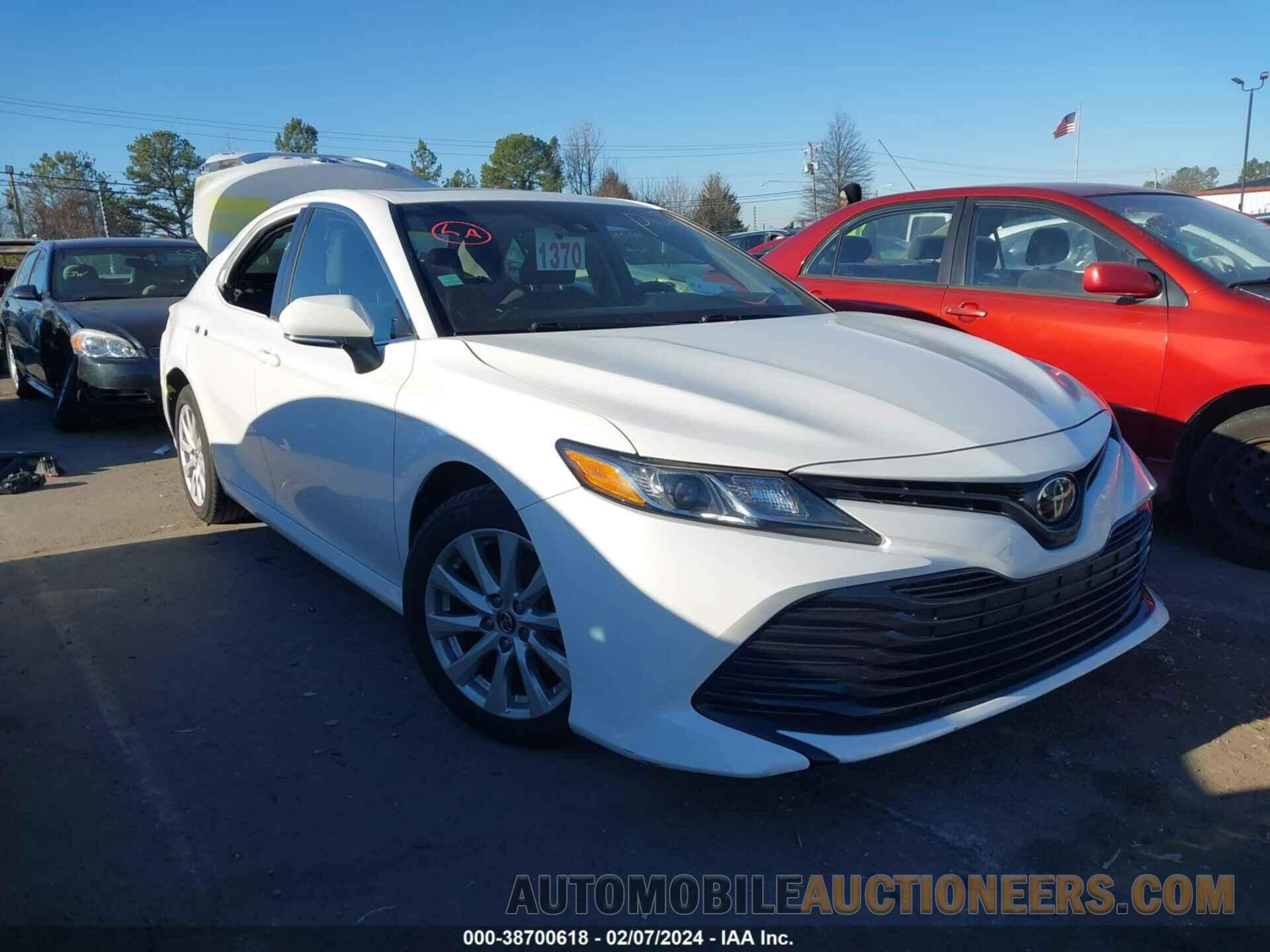 JTNB11HK8J3001166 TOYOTA CAMRY 2018