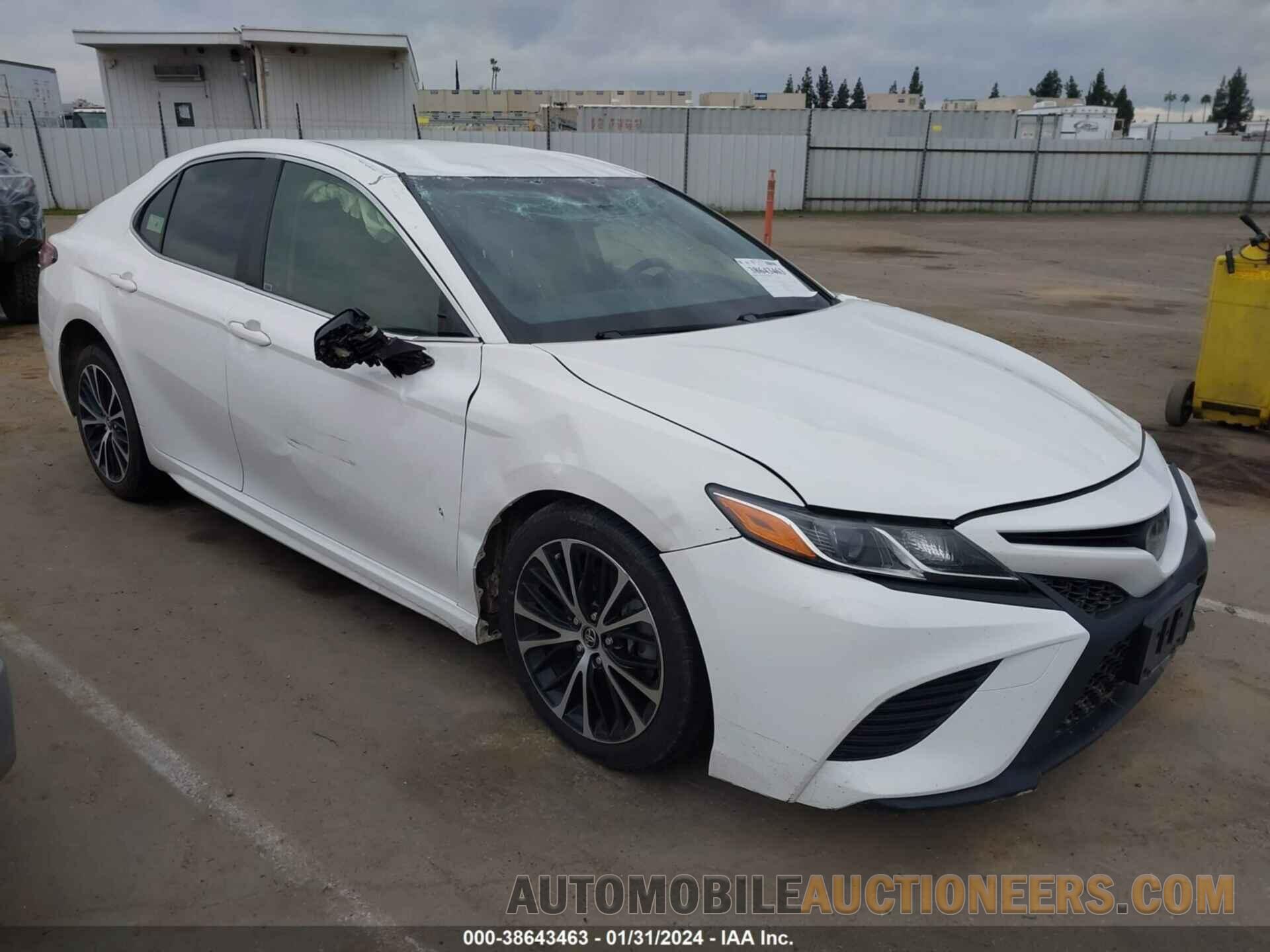 JTNB11HK8J3007758 TOYOTA CAMRY 2018