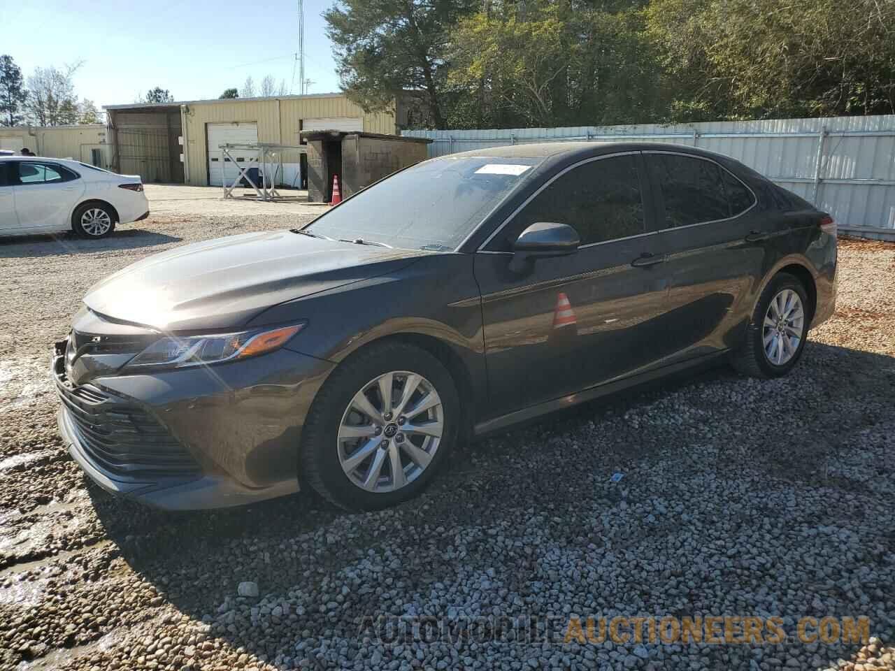 JTNB11HK8J3010367 TOYOTA CAMRY 2018