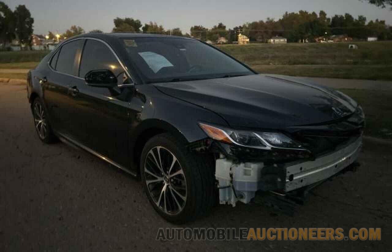 JTNB11HK8J3012166 TOYOTA CAMRY 2018