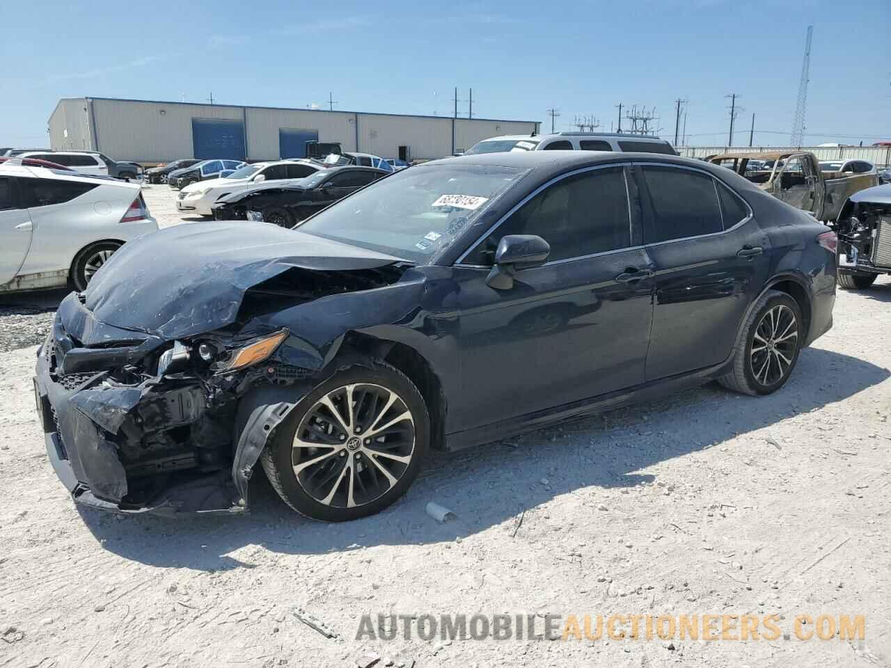 JTNB11HK8J3012829 TOYOTA CAMRY 2018