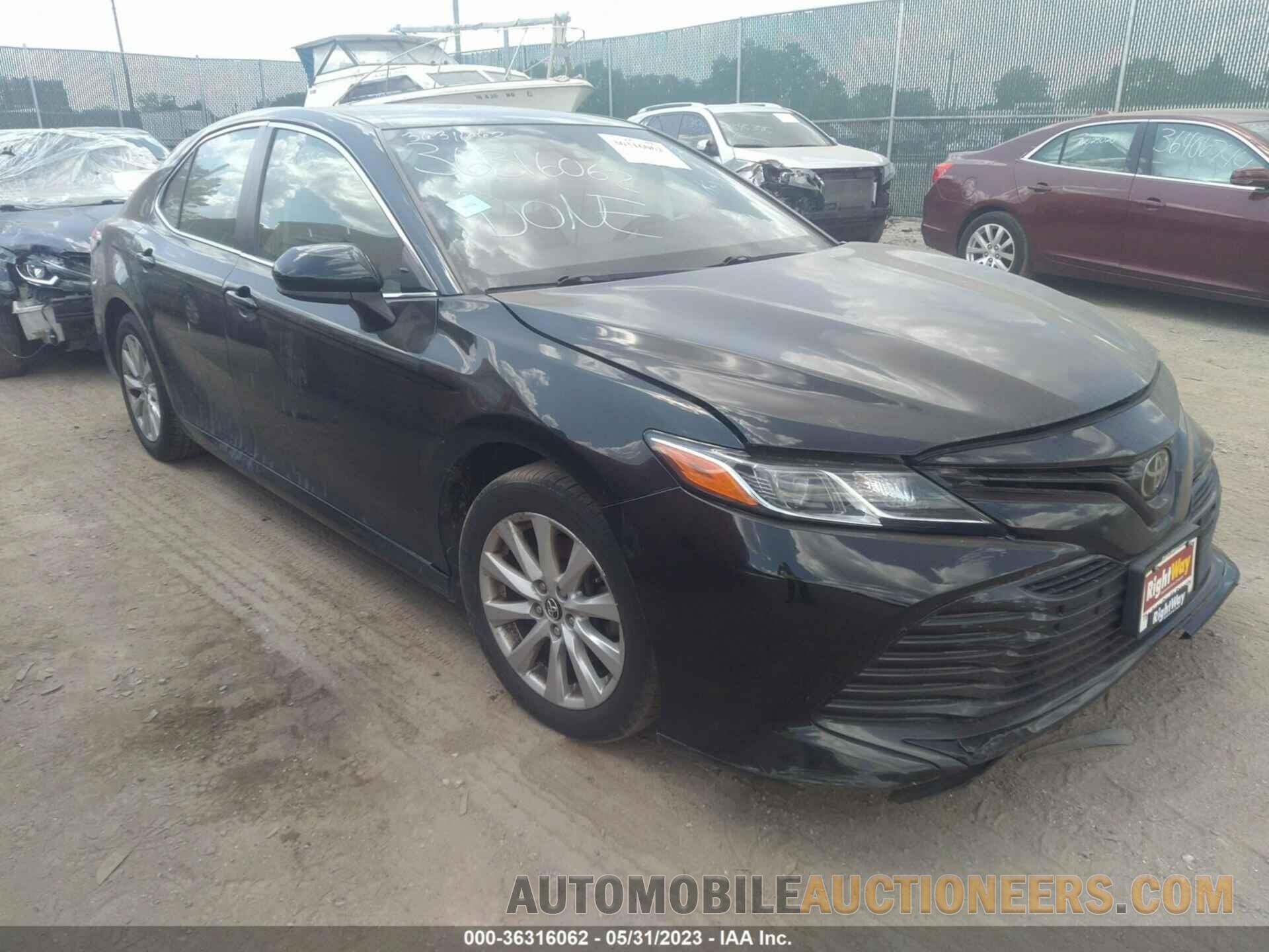 JTNB11HK8J3013463 TOYOTA CAMRY 2018