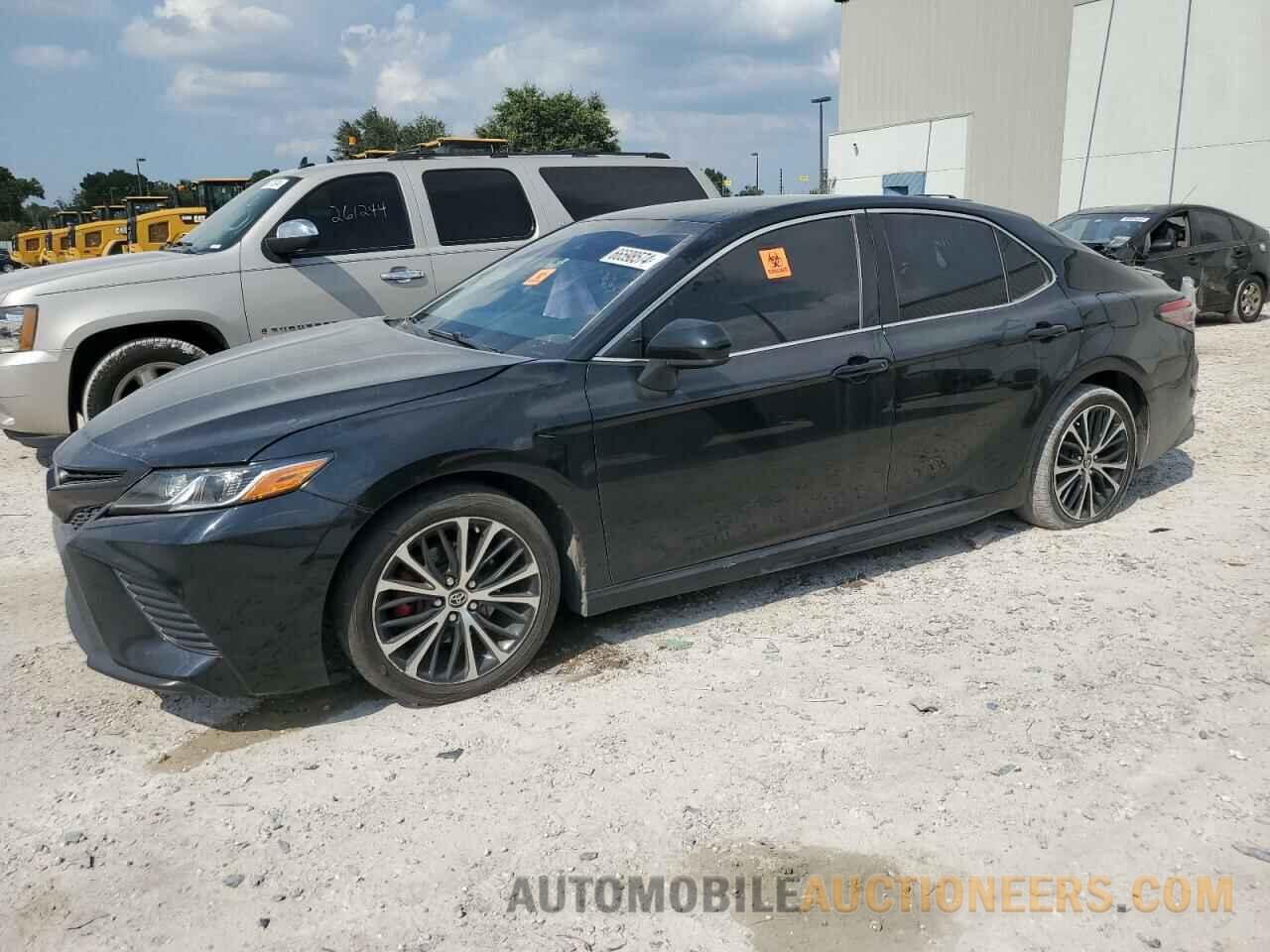 JTNB11HK8J3021983 TOYOTA CAMRY 2018