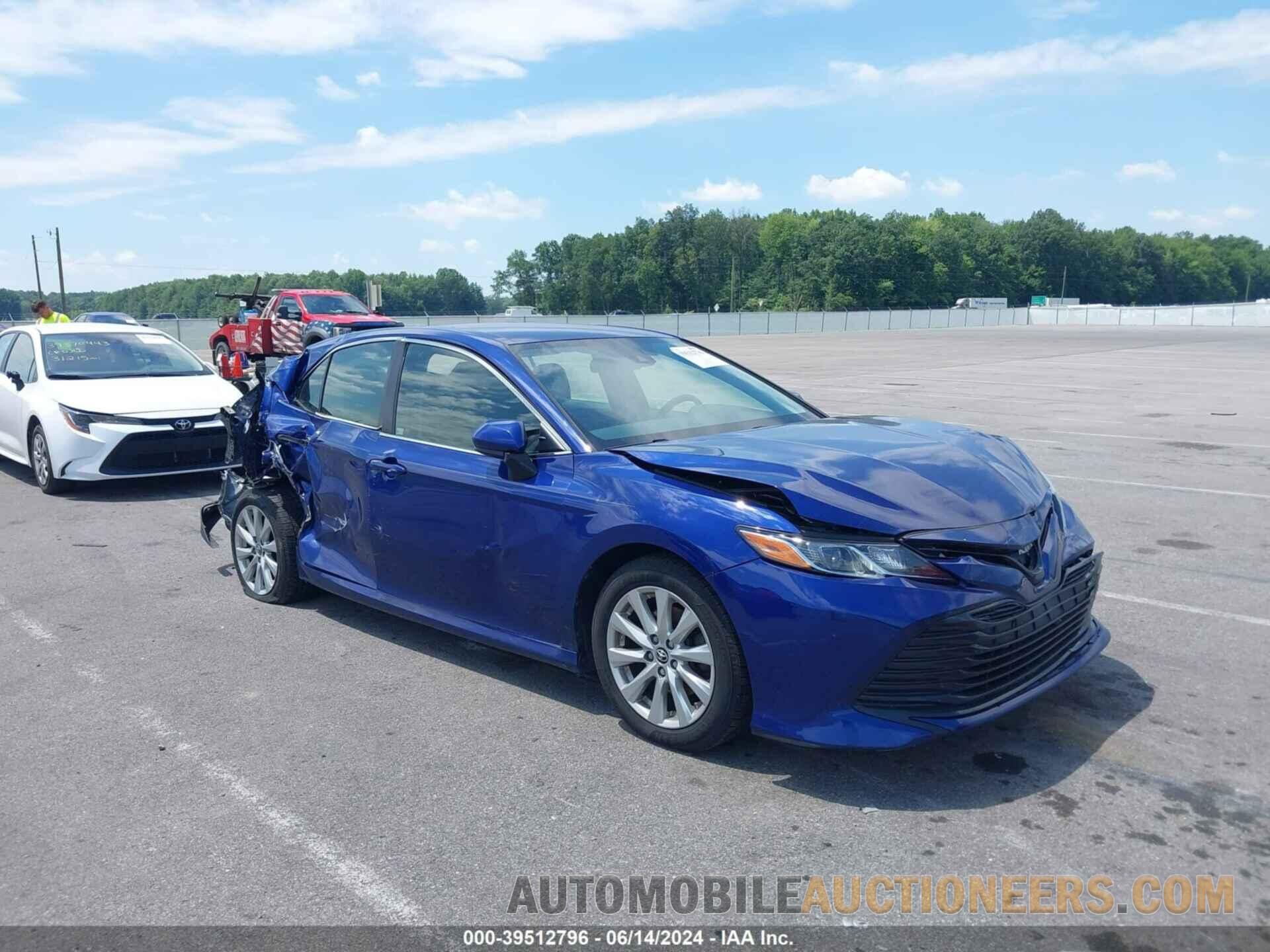 JTNB11HK8J3025063 TOYOTA CAMRY 2018