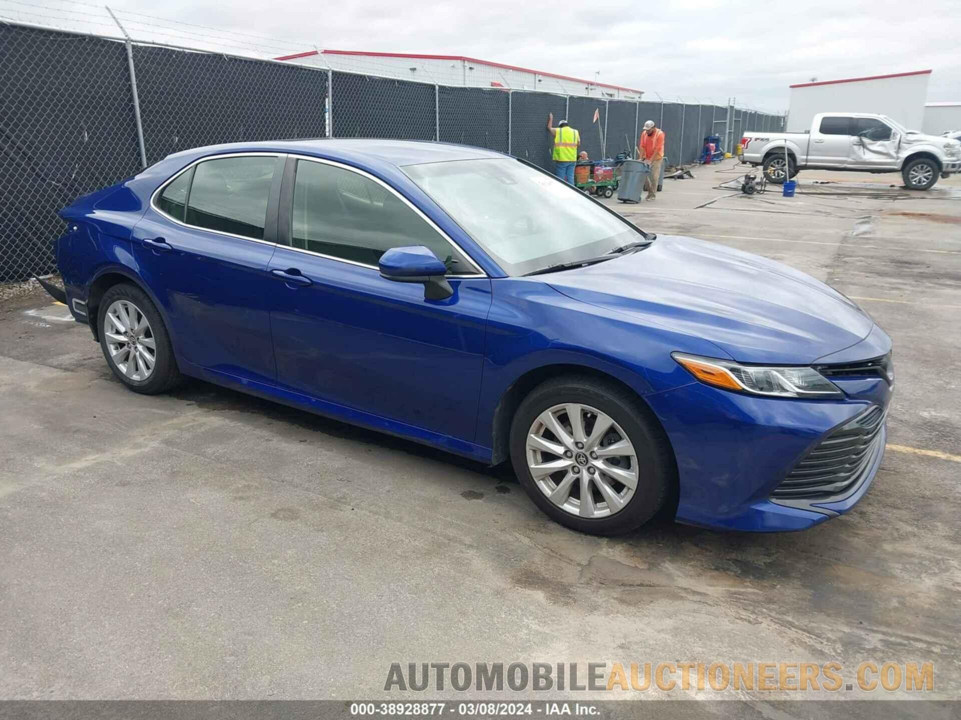 JTNB11HK8J3026049 TOYOTA CAMRY 2018