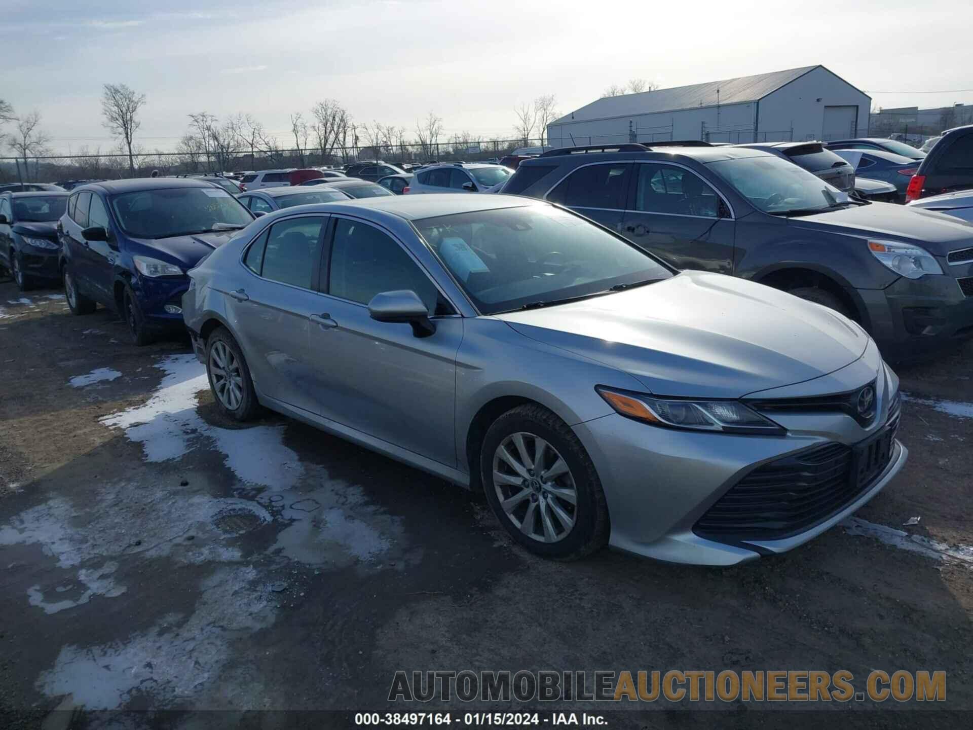 JTNB11HK8J3027170 TOYOTA CAMRY 2018