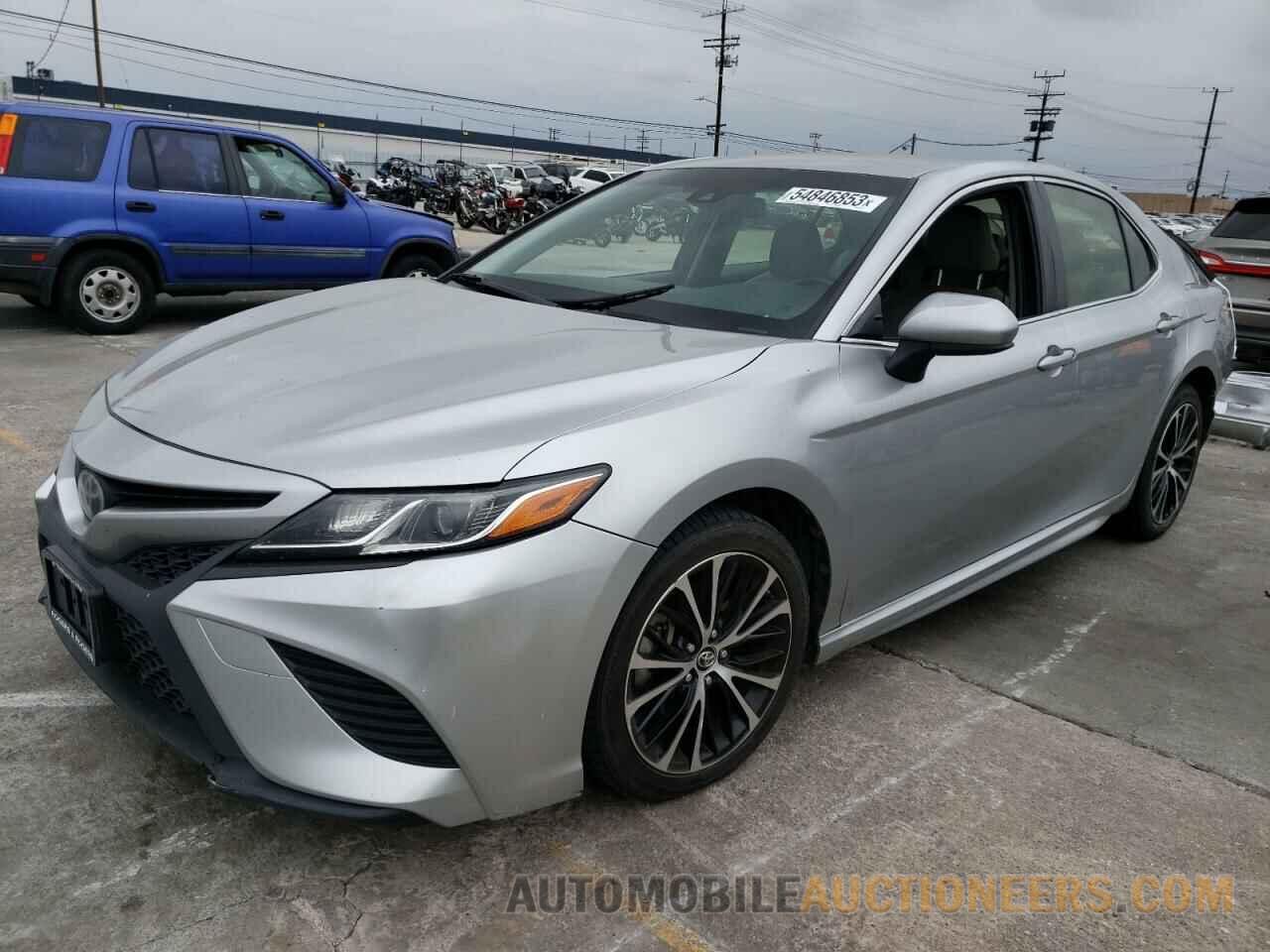 JTNB11HK8J3028285 TOYOTA CAMRY 2018