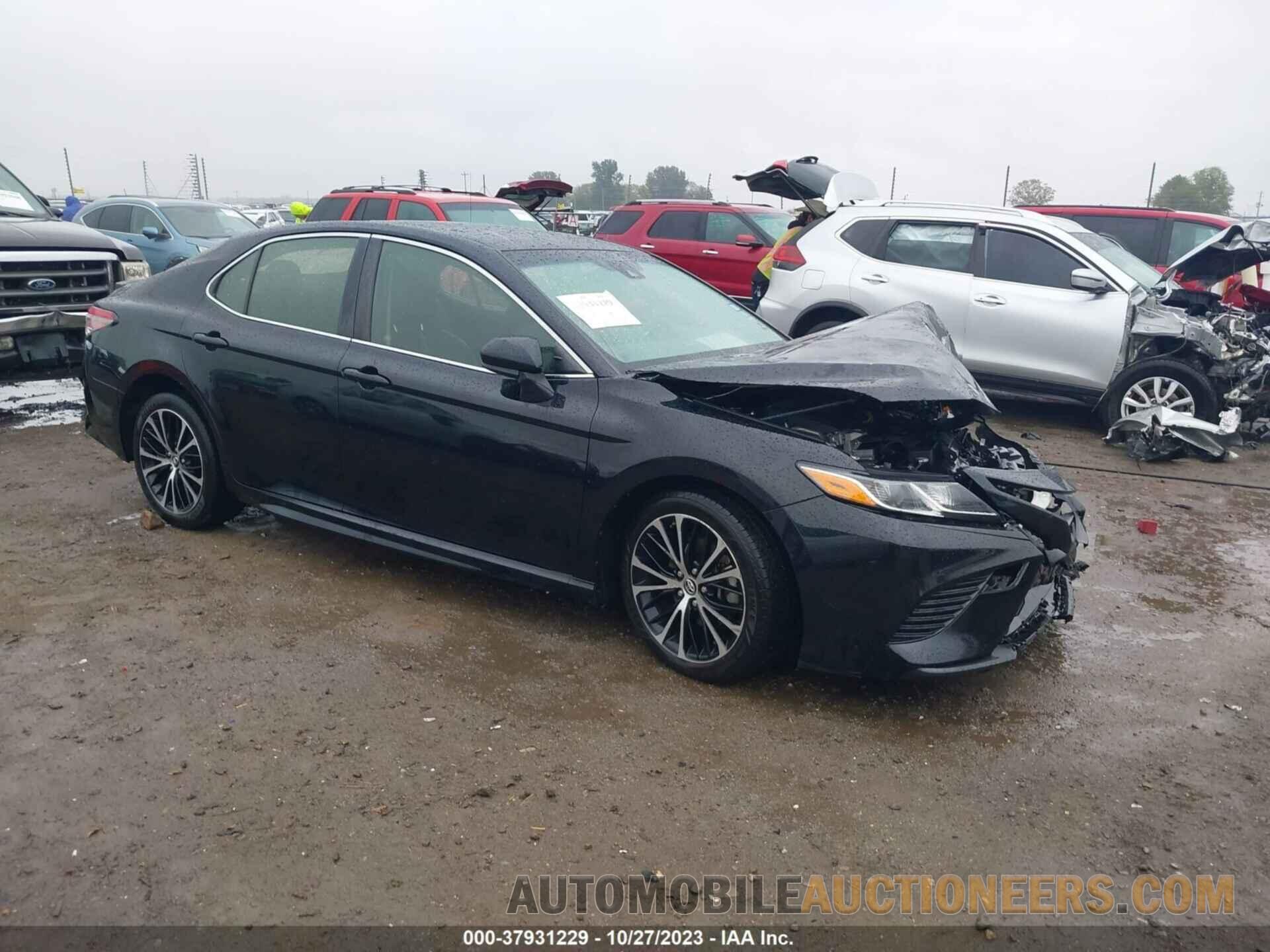 JTNB11HK8J3029260 TOYOTA CAMRY 2018