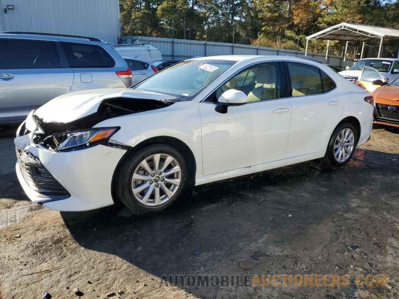 JTNB11HK8J3031266 TOYOTA CAMRY 2018