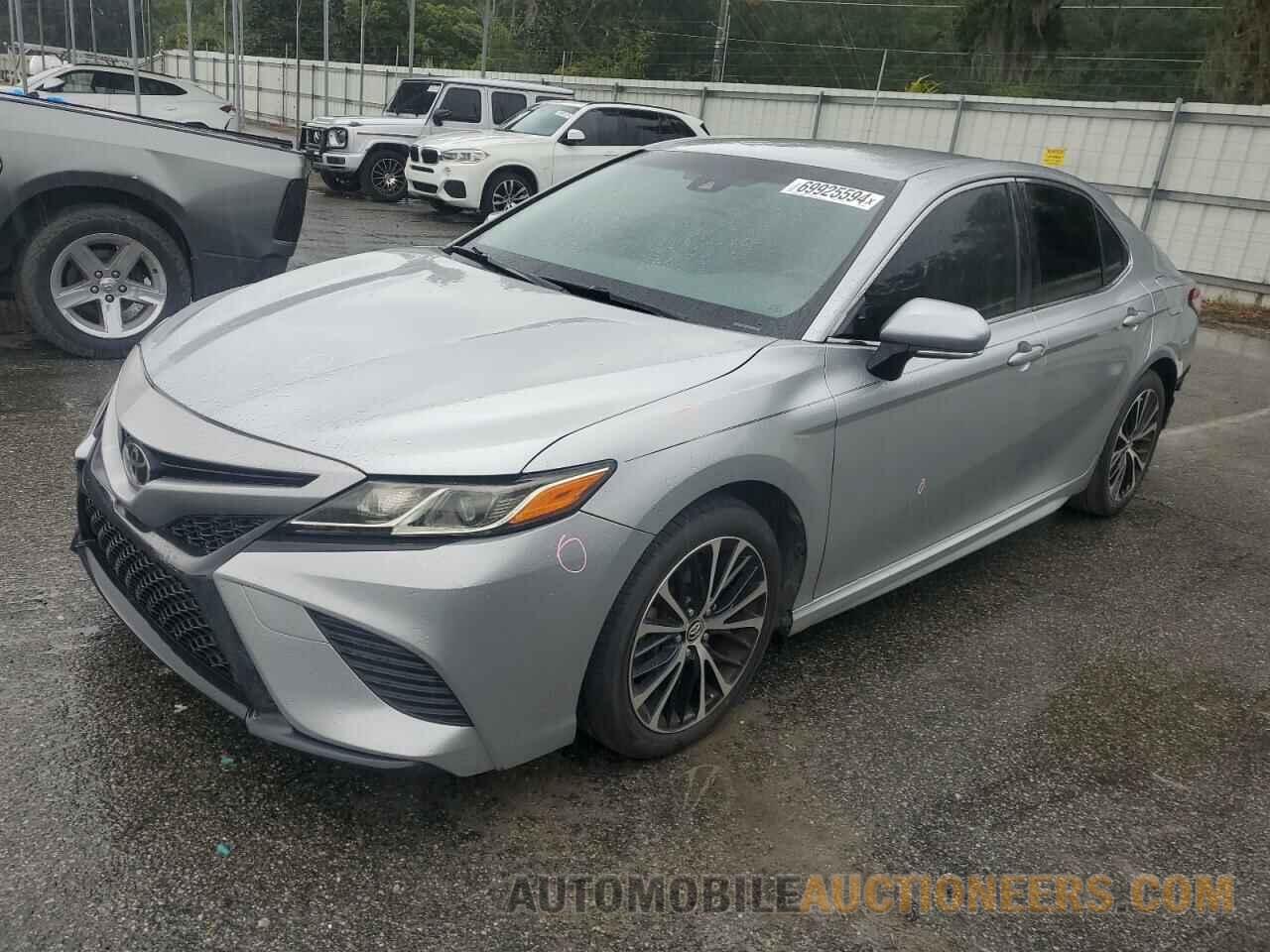 JTNB11HK8J3032207 TOYOTA CAMRY 2018