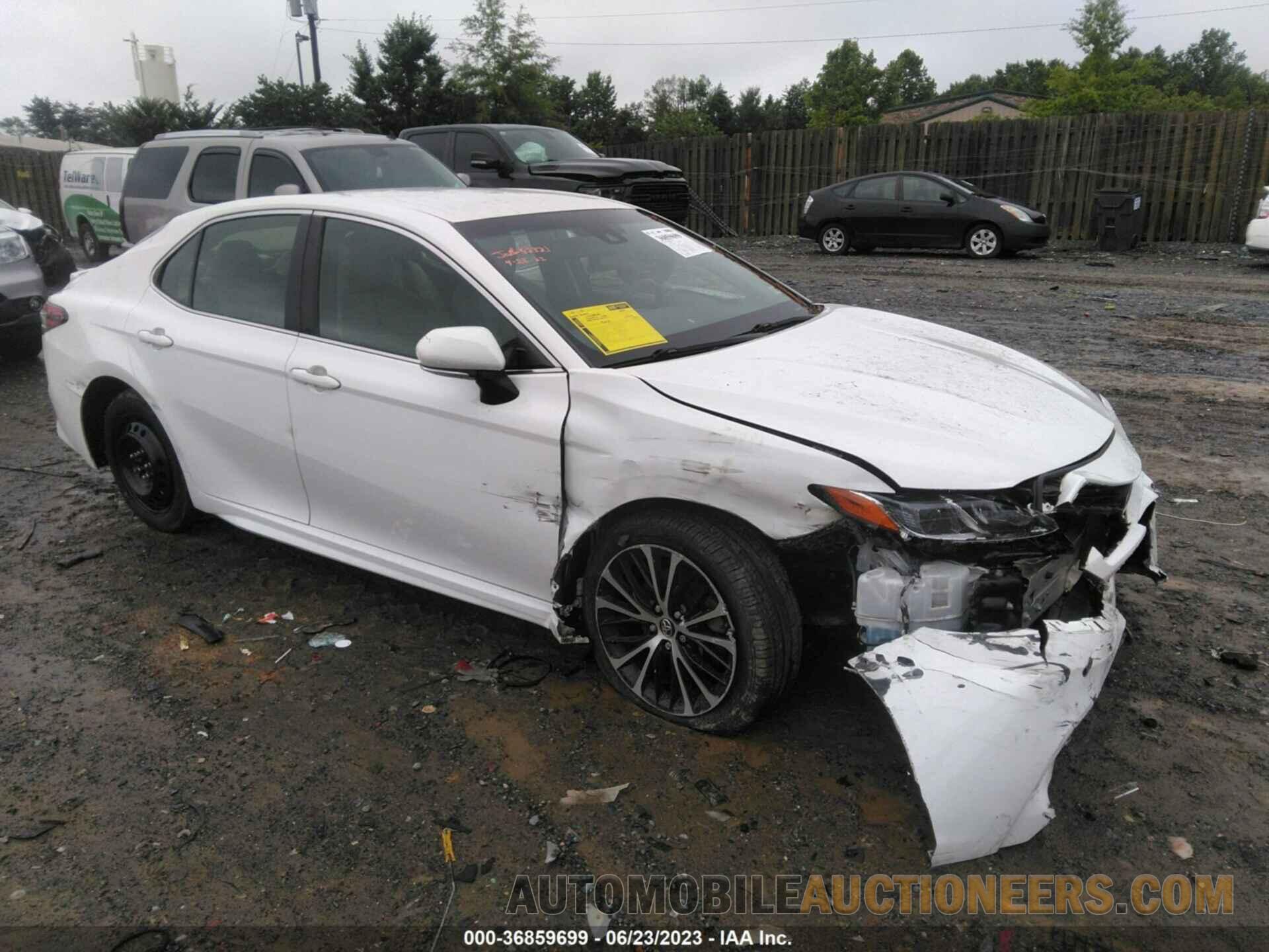 JTNB11HK8J3034796 TOYOTA CAMRY 2018