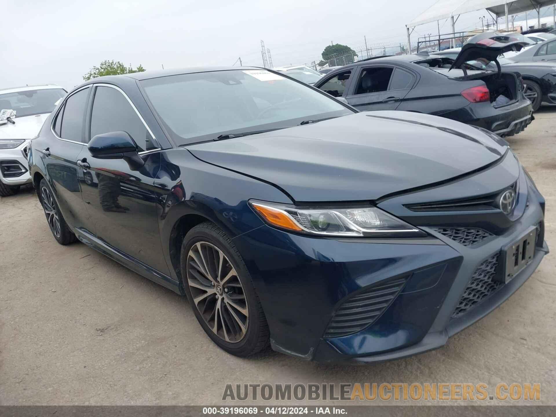 JTNB11HK8J3035575 TOYOTA CAMRY 2018