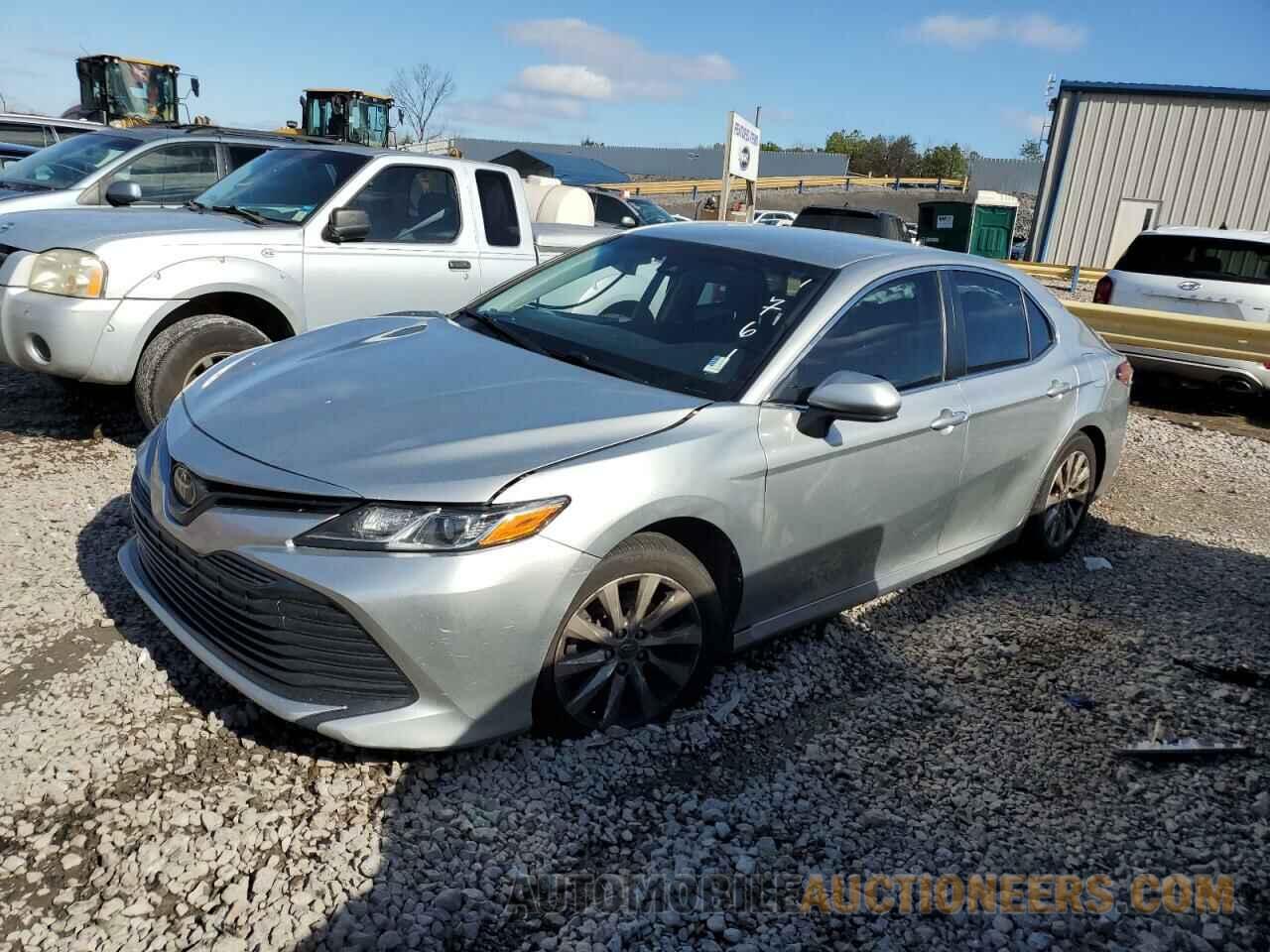 JTNB11HK8J3051761 TOYOTA CAMRY 2018