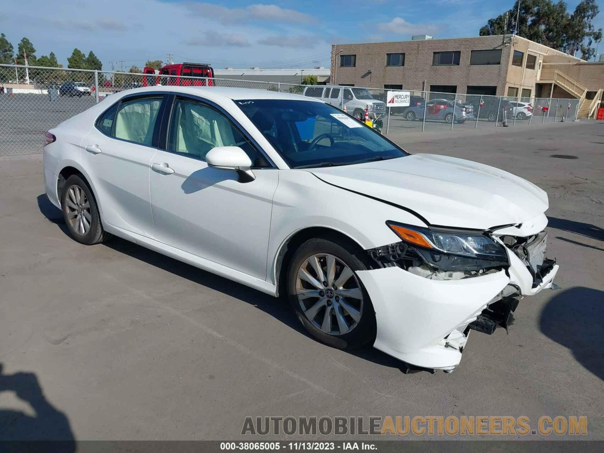 JTNB11HK8J3056734 TOYOTA CAMRY 2018