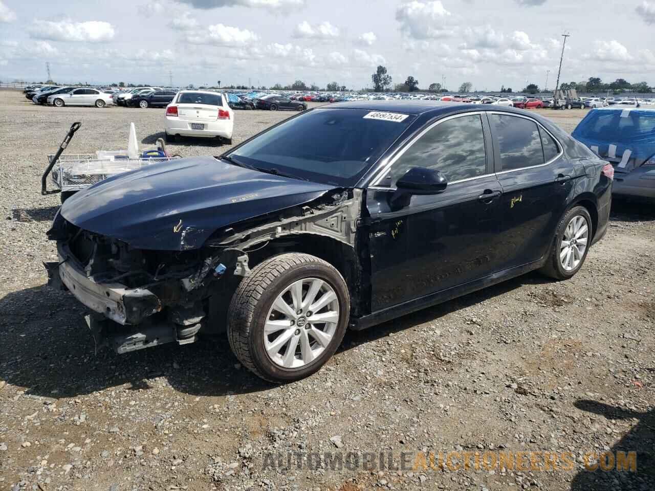 JTNB11HK8J3066485 TOYOTA CAMRY 2018