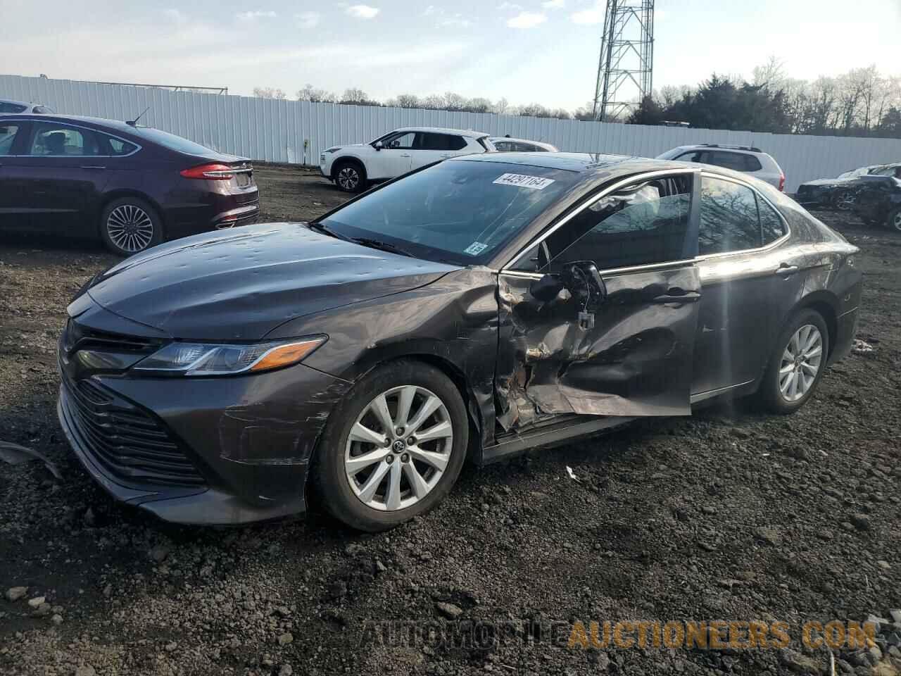 JTNB11HK9J3000656 TOYOTA CAMRY 2018