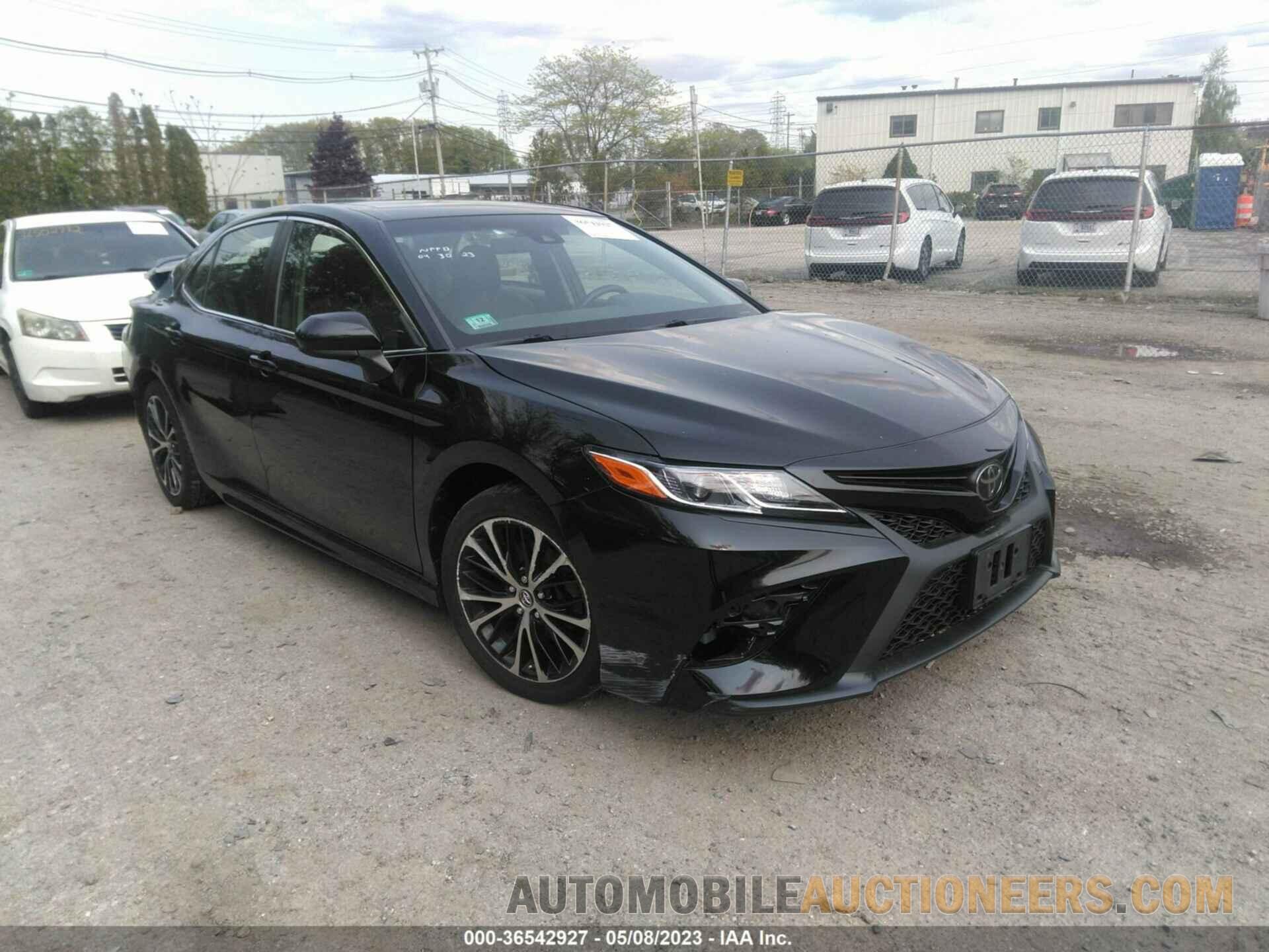 JTNB11HK9J3004724 TOYOTA CAMRY 2018