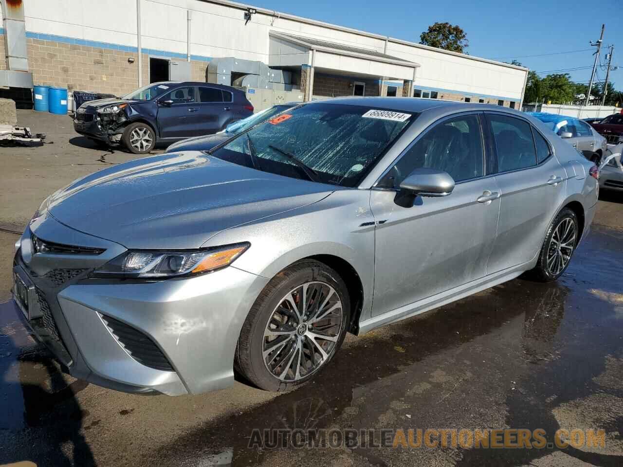 JTNB11HK9J3019403 TOYOTA CAMRY 2018