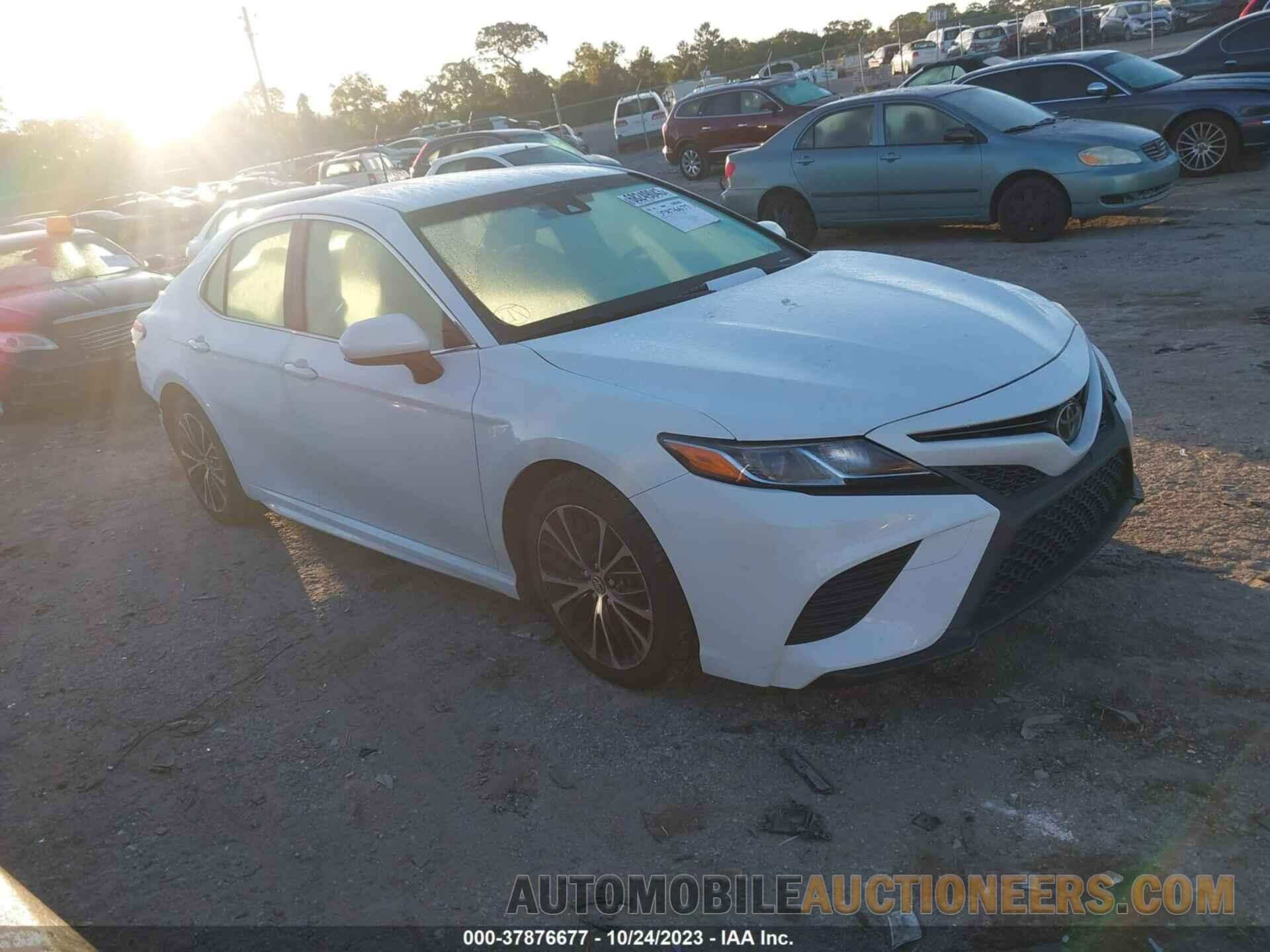 JTNB11HK9J3020275 TOYOTA CAMRY 2018