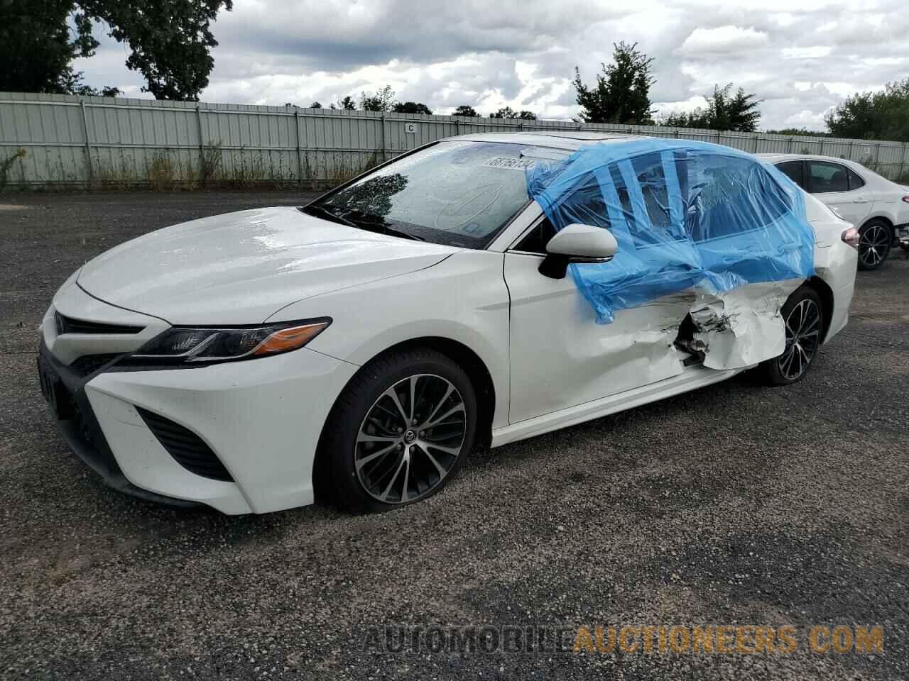 JTNB11HK9J3024990 TOYOTA CAMRY 2018