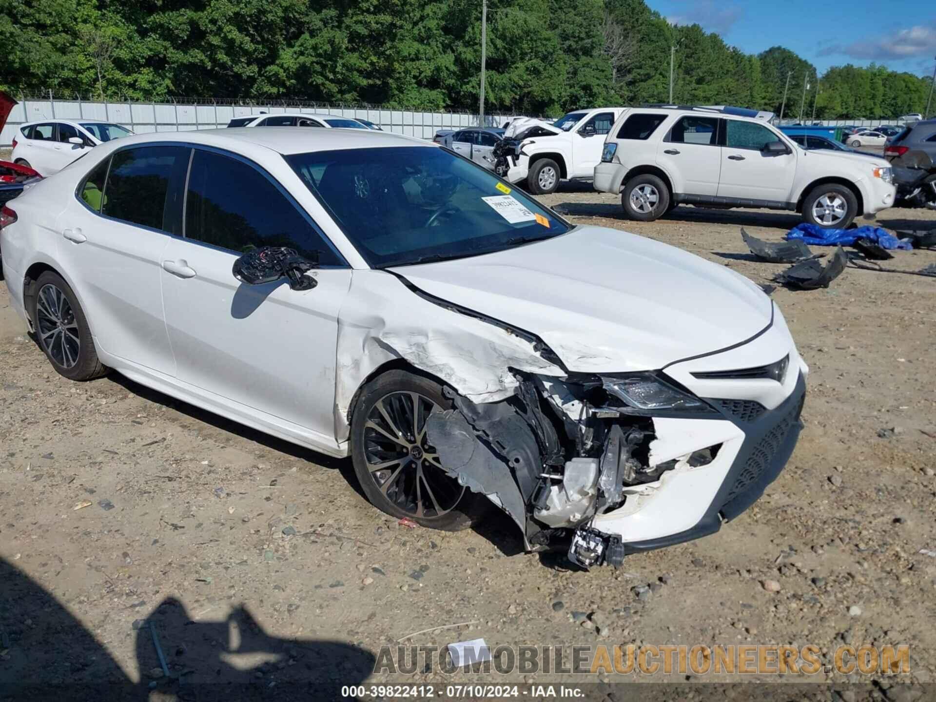 JTNB11HK9J3028425 TOYOTA CAMRY 2018