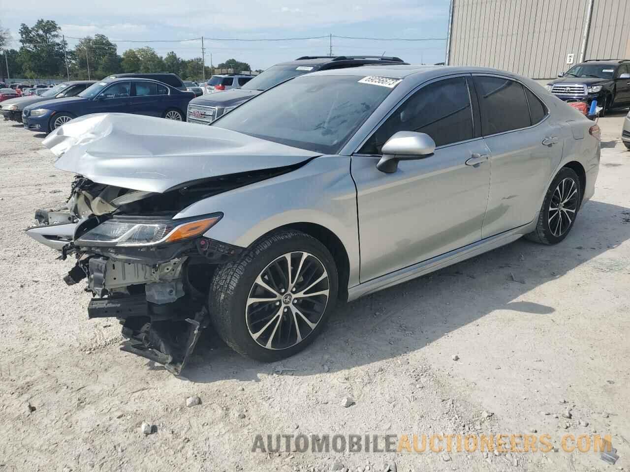 JTNB11HK9J3028893 TOYOTA CAMRY 2018