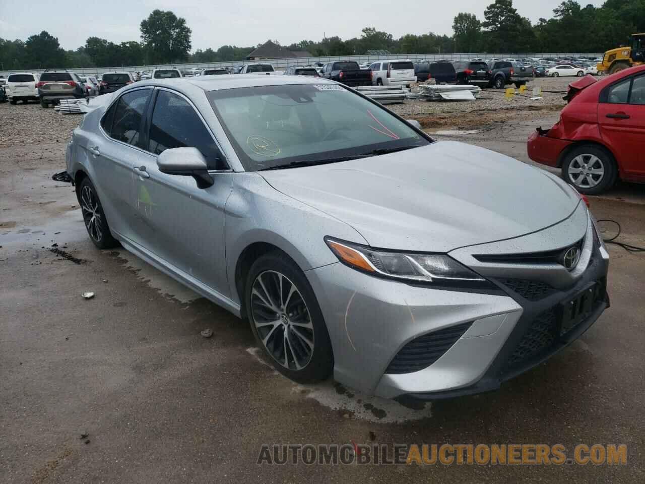 JTNB11HK9J3029008 TOYOTA CAMRY 2018