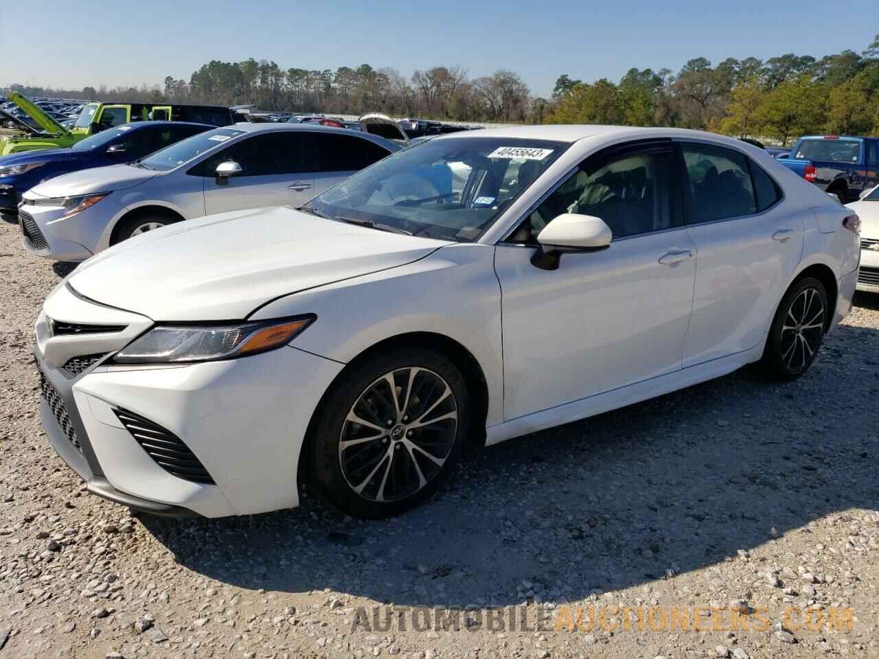 JTNB11HK9J3035553 TOYOTA CAMRY 2018